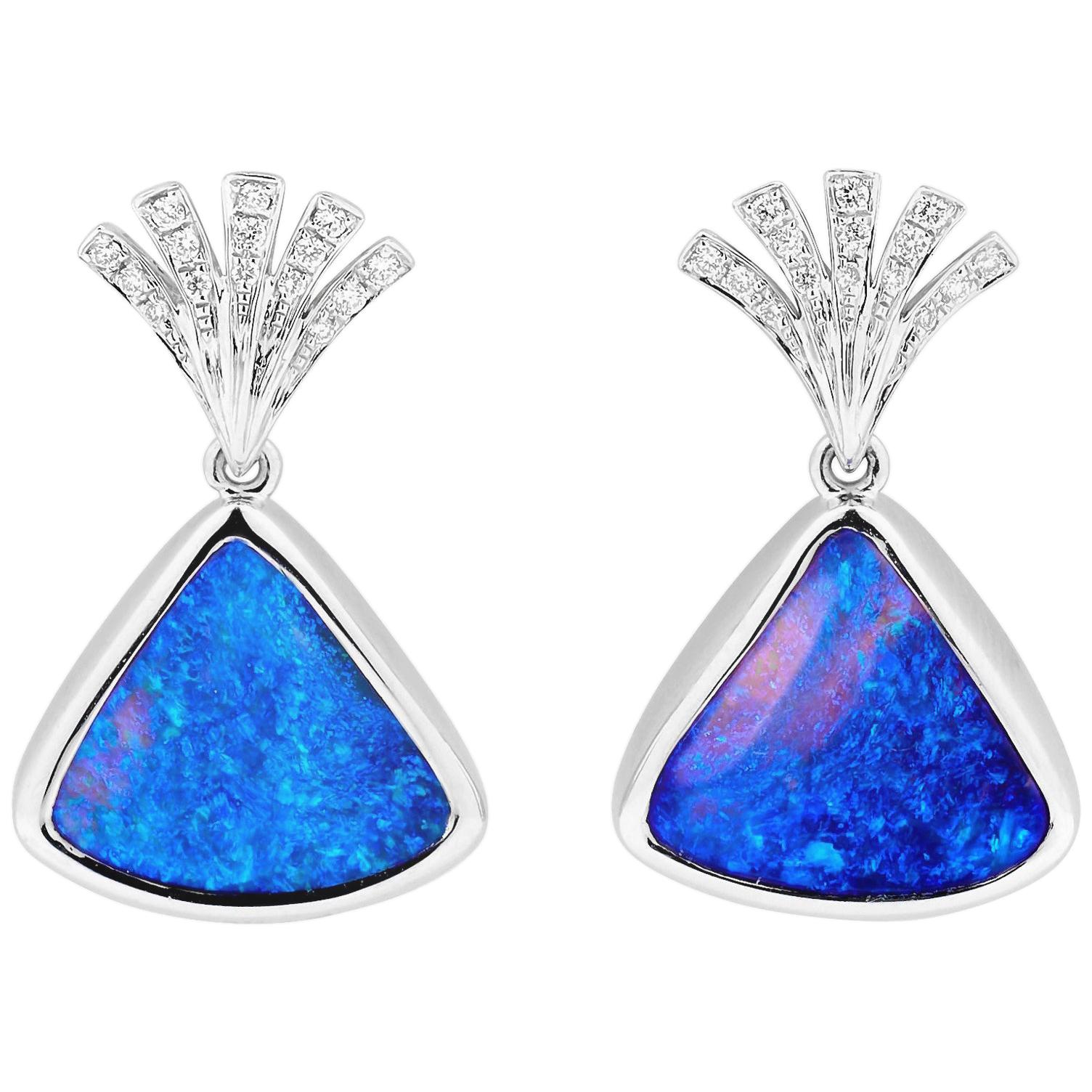 Boucles d'oreilles en goutte en or 18 carats avec opale noire naturelle non traitée et diamants de 12,84 carats, Australie en vente