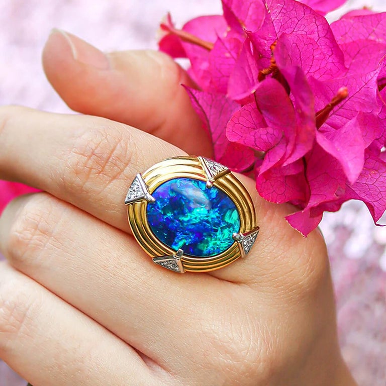 Anello con opale nero australiano, diamante, oro 18 carati e platino in  vendita su 1stDibs | anello con opale australiano, anello opale nero, opale  piu pregiato
