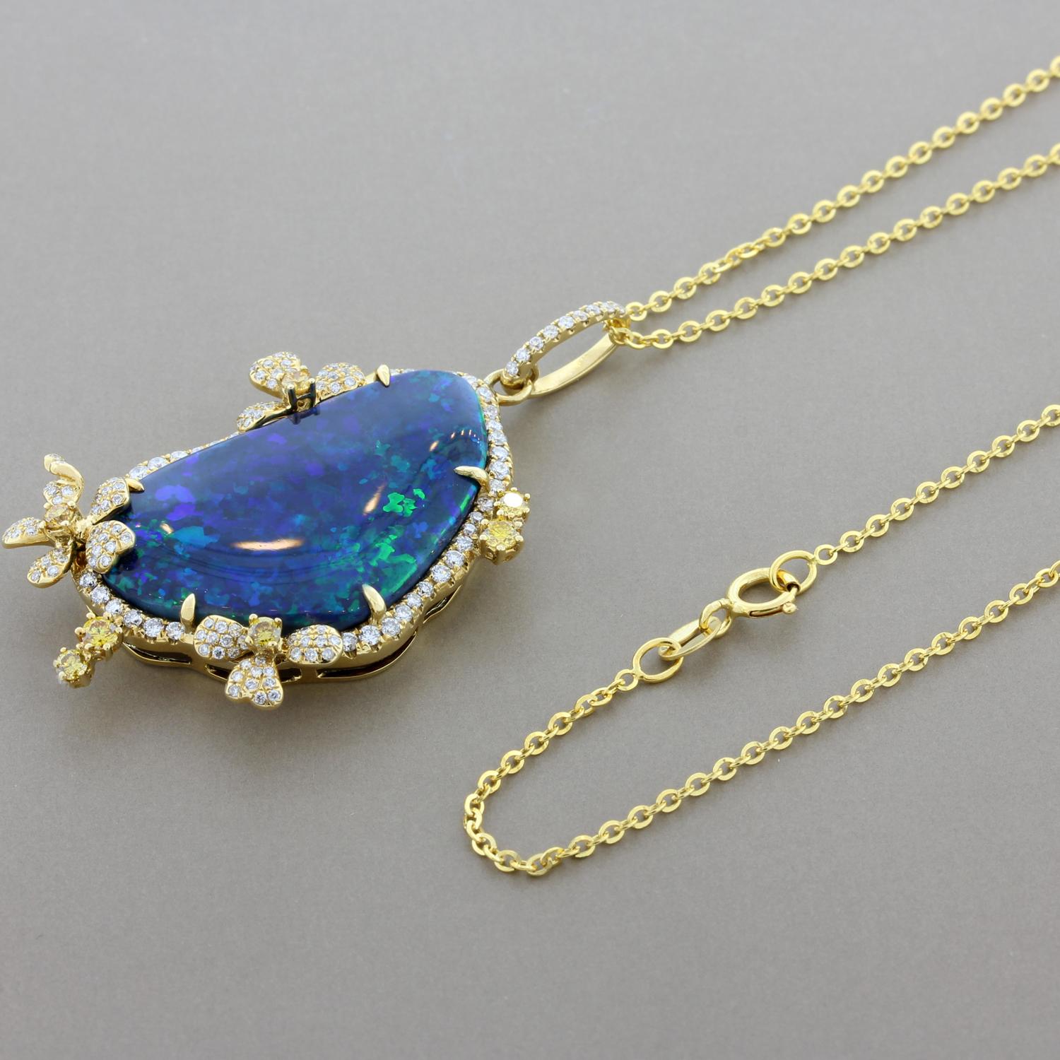Australian Black Opal Fancy Yellow Diamond Gold Pendant In New Condition For Sale In Beverly Hills, CA
