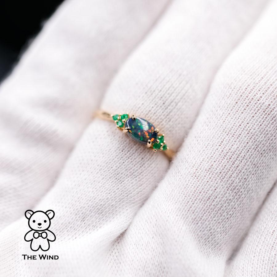 Australian Black Opal & Tsavorite Garnet Engagement Wedding Ring 18K Yellow Gold In New Condition For Sale In Suwanee, GA