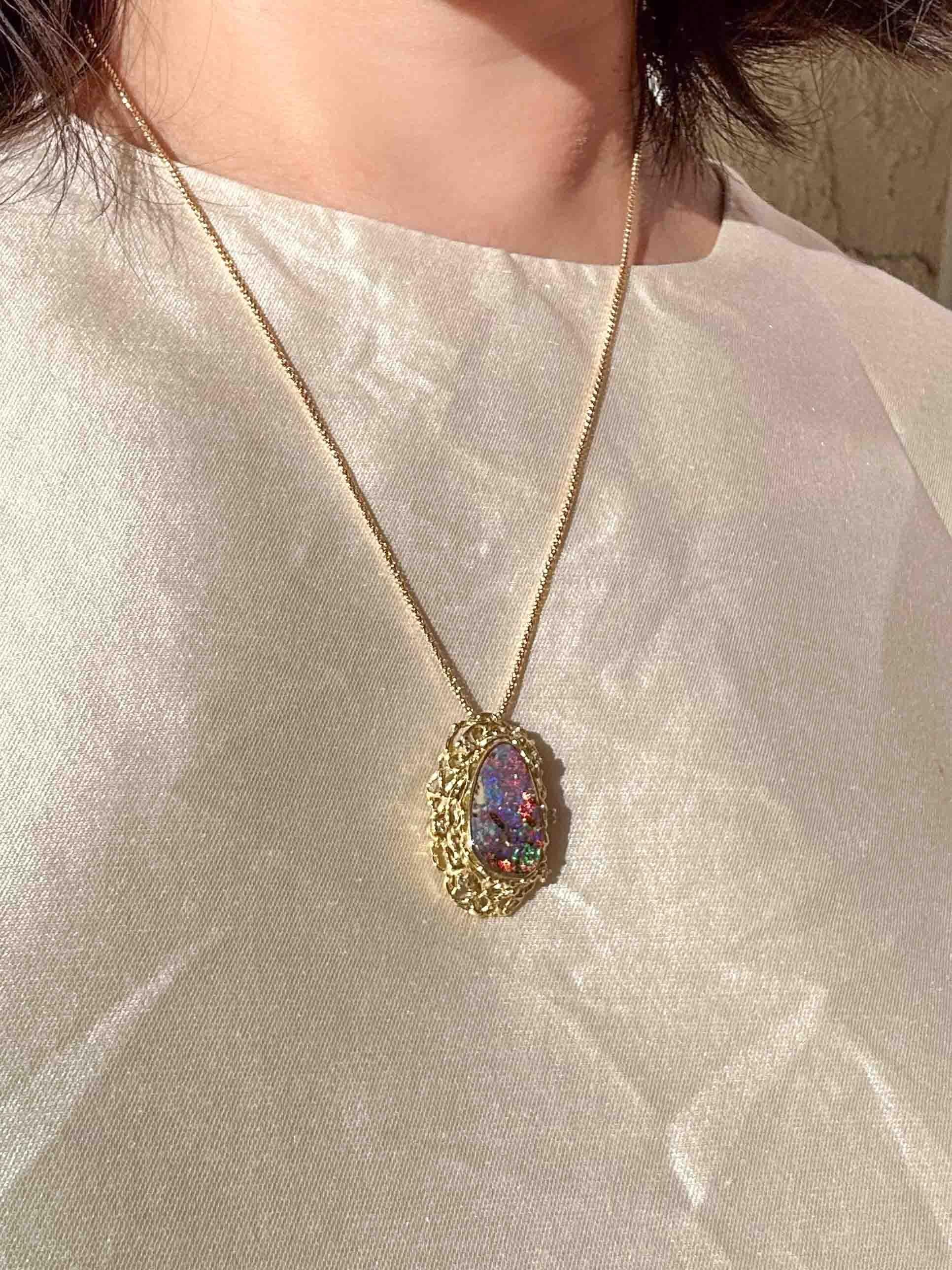 Australian Boulder Opal and Diamond Pendant with Chain 18K Gold 10.38g V1125 For Sale 4