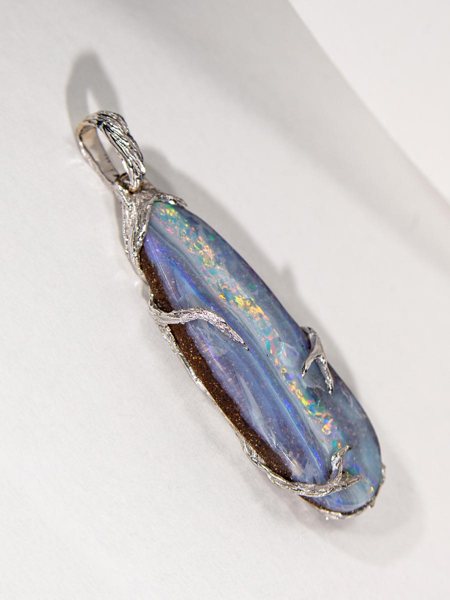 Australian Opal Gold Pendant Raw Natural Necklace Purplish Blue For Sale 1