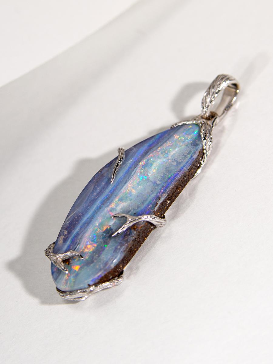 Australian Opal Gold Pendant Raw Natural Necklace Purplish Blue For Sale 2