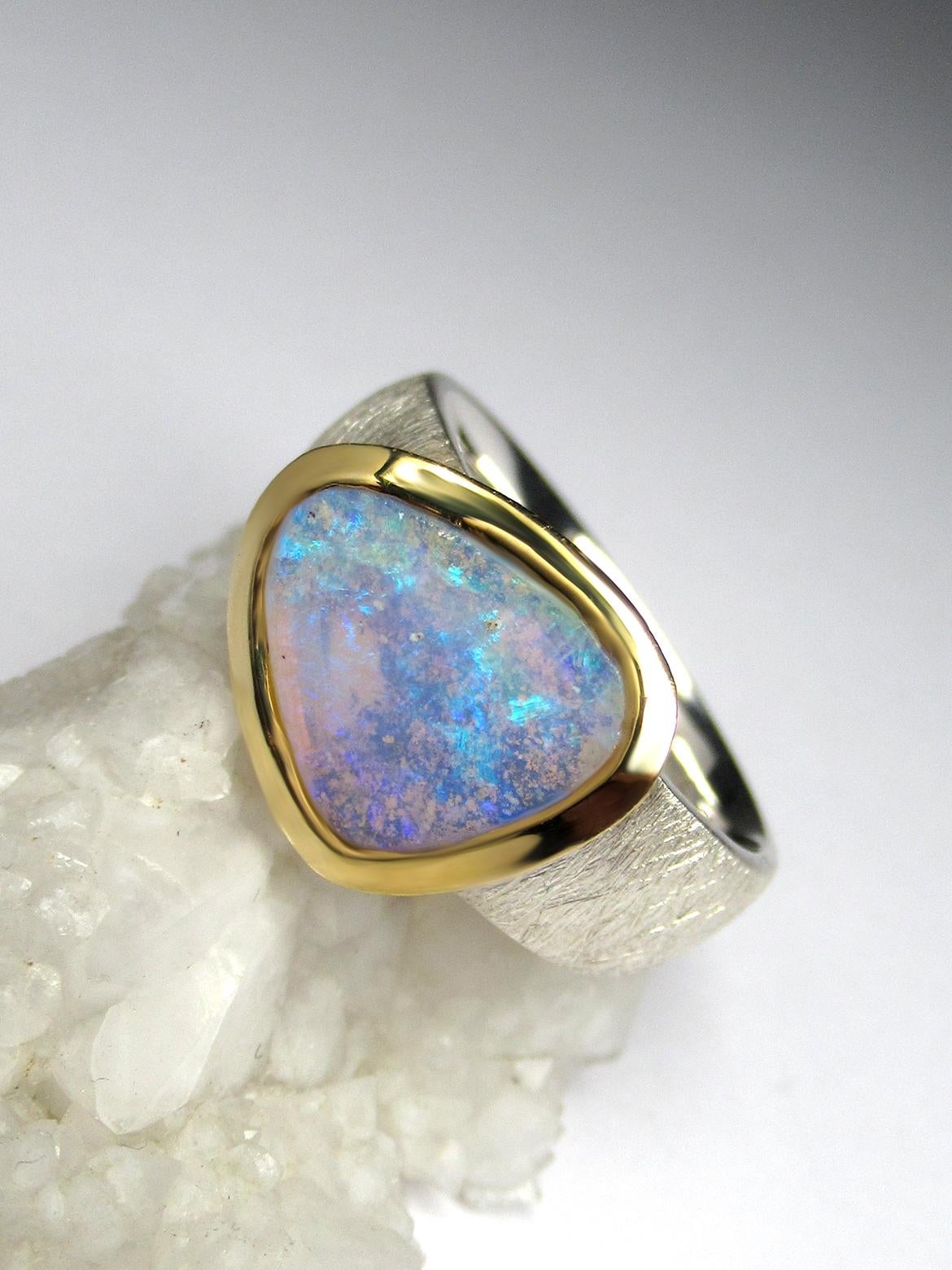 Australian Crystal Opal Ring Silver 18K Gold neon wedding anniversary For Sale 1