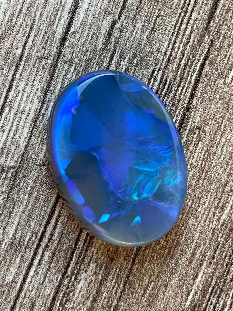 Australian Dark Opal 9.70 Ct Bicolor Opalescence Oval Cabochon Deep Blue Stone 5