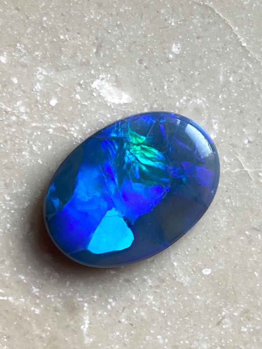 Artisan Australian Dark Opal 9.70 Ct Bicolor Opalescence Oval Cabochon Deep Blue Stone