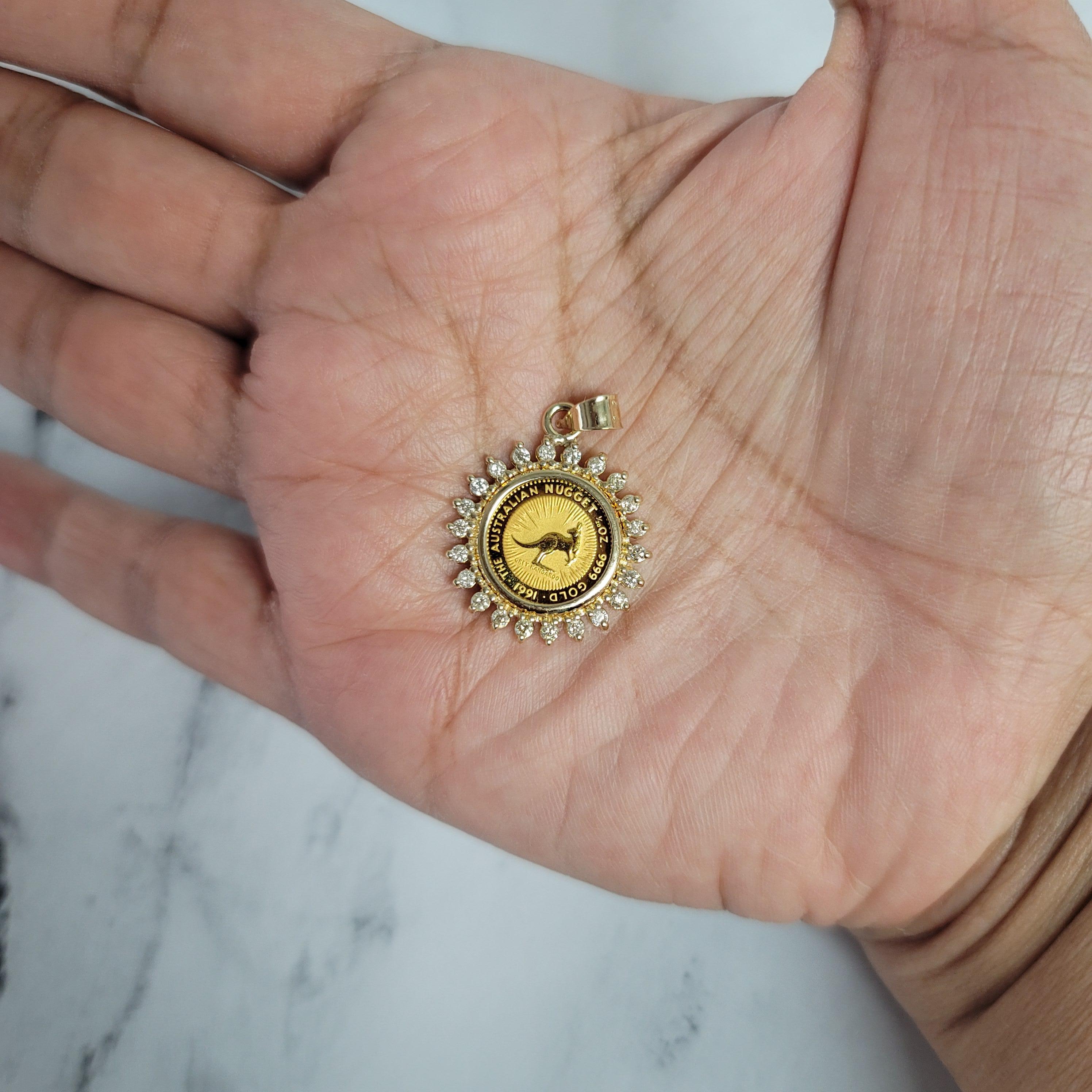 Taglio rotondo Collana aureola in oro australiano con canguro e diamante in vendita