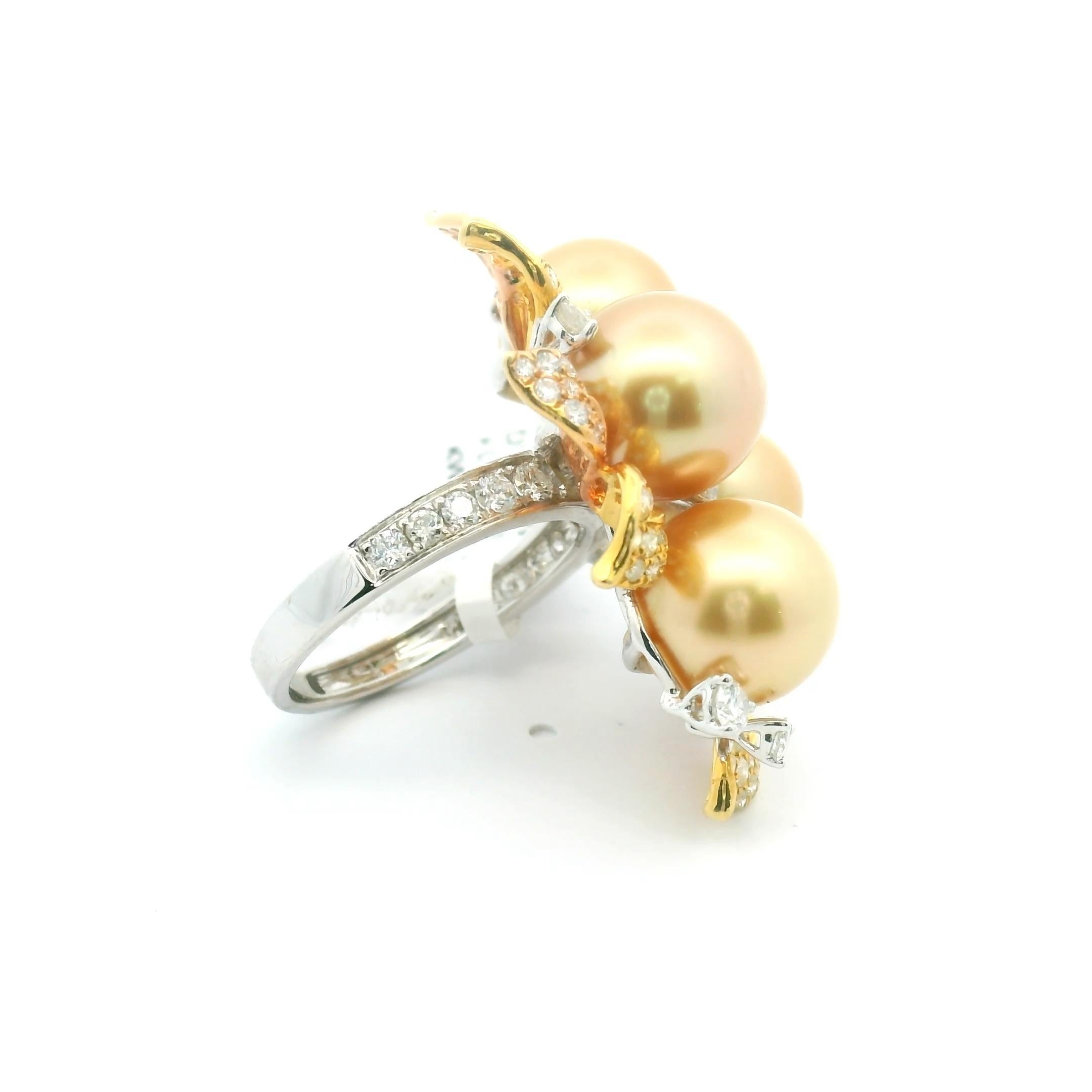 Australischer goldener Südseeperlen-Cocktailring mit 18 Karat weiß-gelbem Diamant im Angebot 1