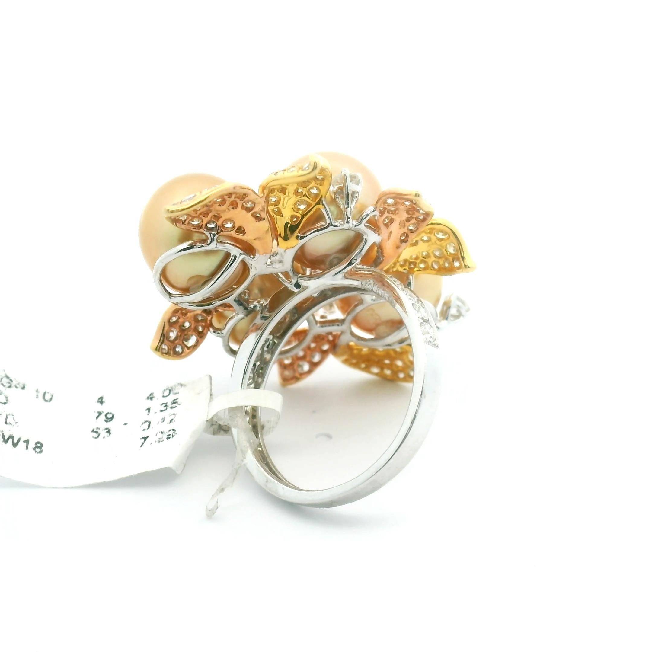 Australischer goldener Südseeperlen-Cocktailring mit 18 Karat weiß-gelbem Diamant im Angebot 2