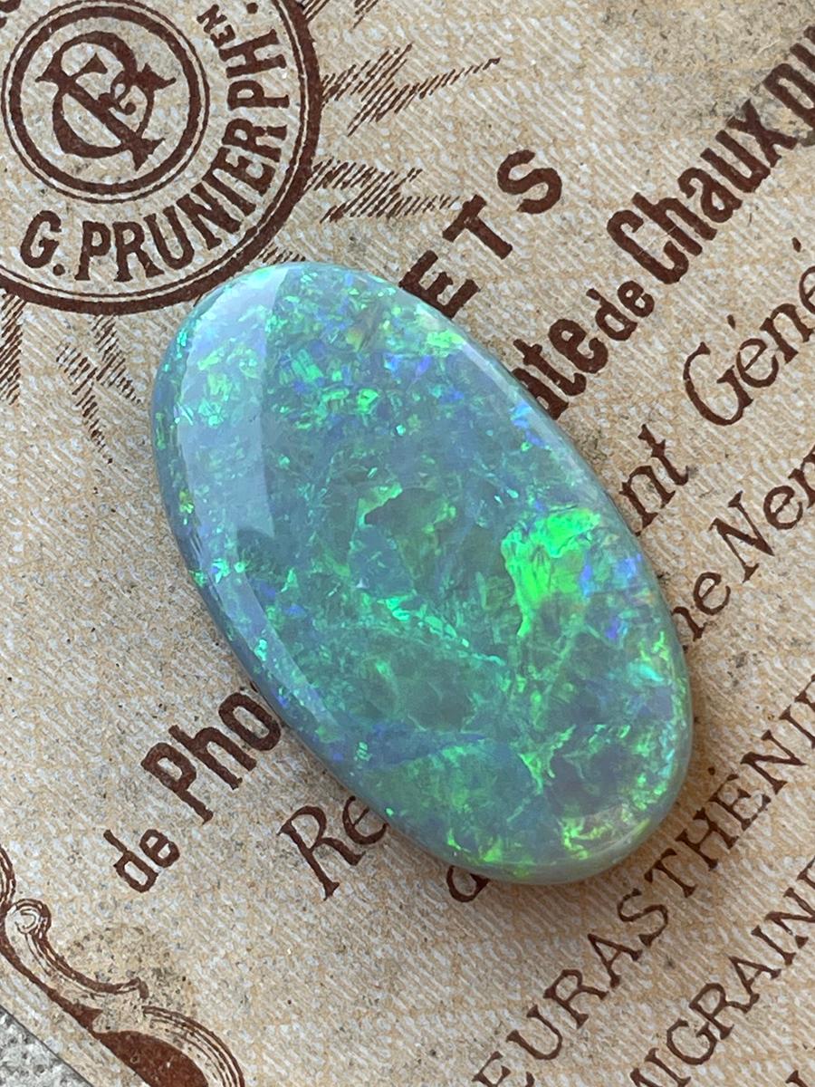 natural green opal