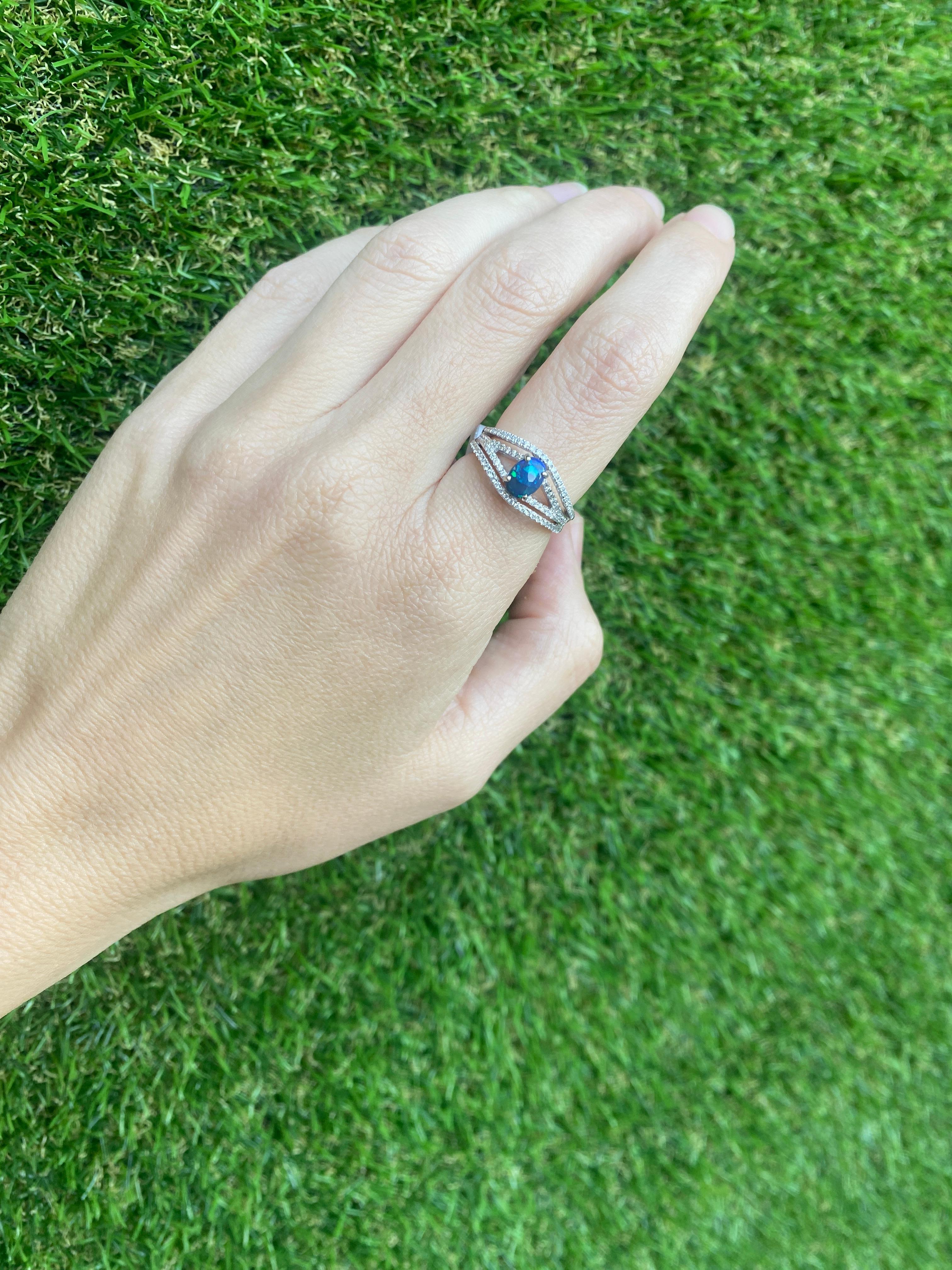 Australian Lightning Ridge Oval Blue Opal and Diamond 18 Karat White Gold Ring For Sale 3