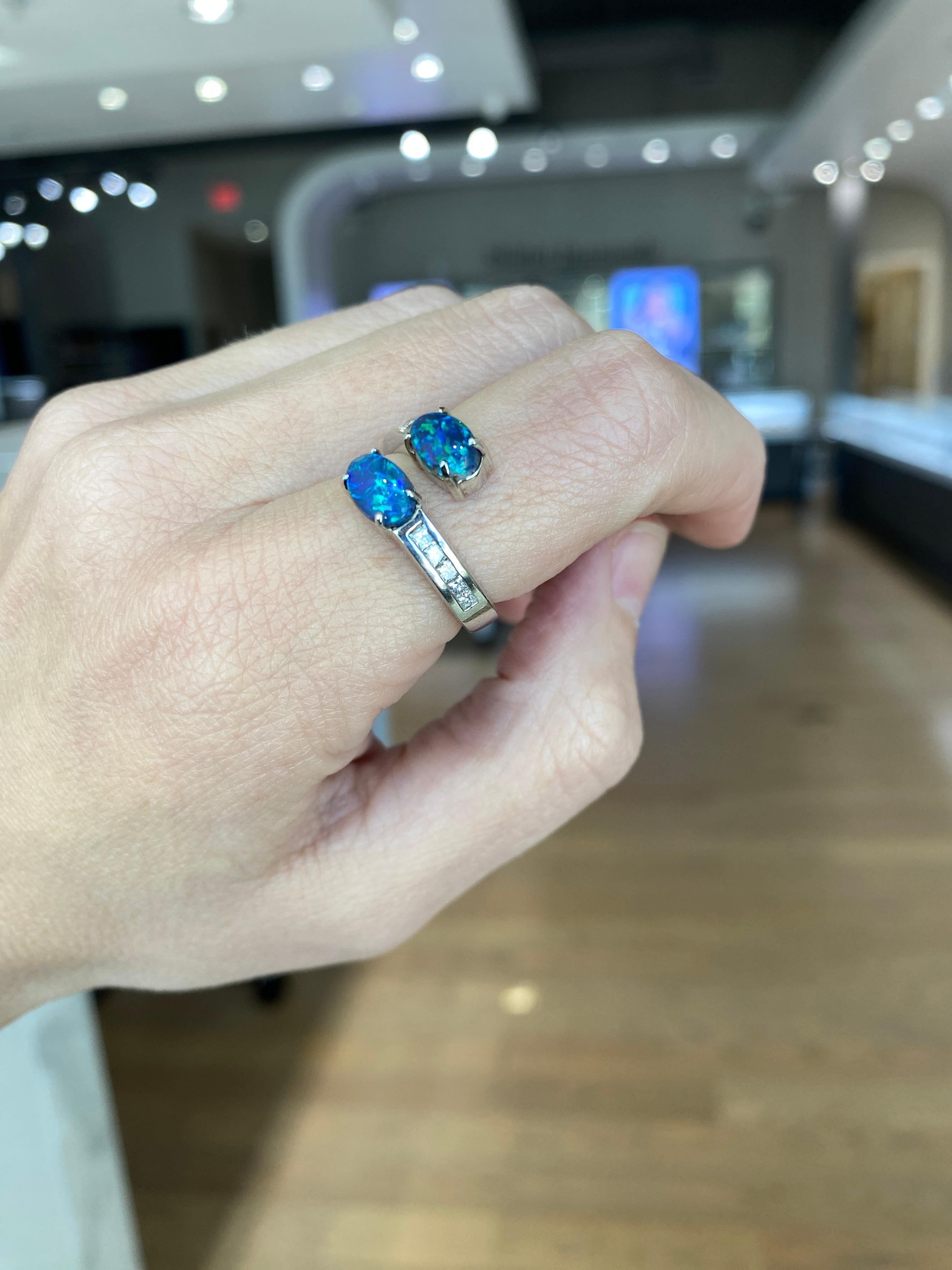 Australian Lightning Ridge Oval Opal 18 Karat White Gold Bypass Ring For Sale 1