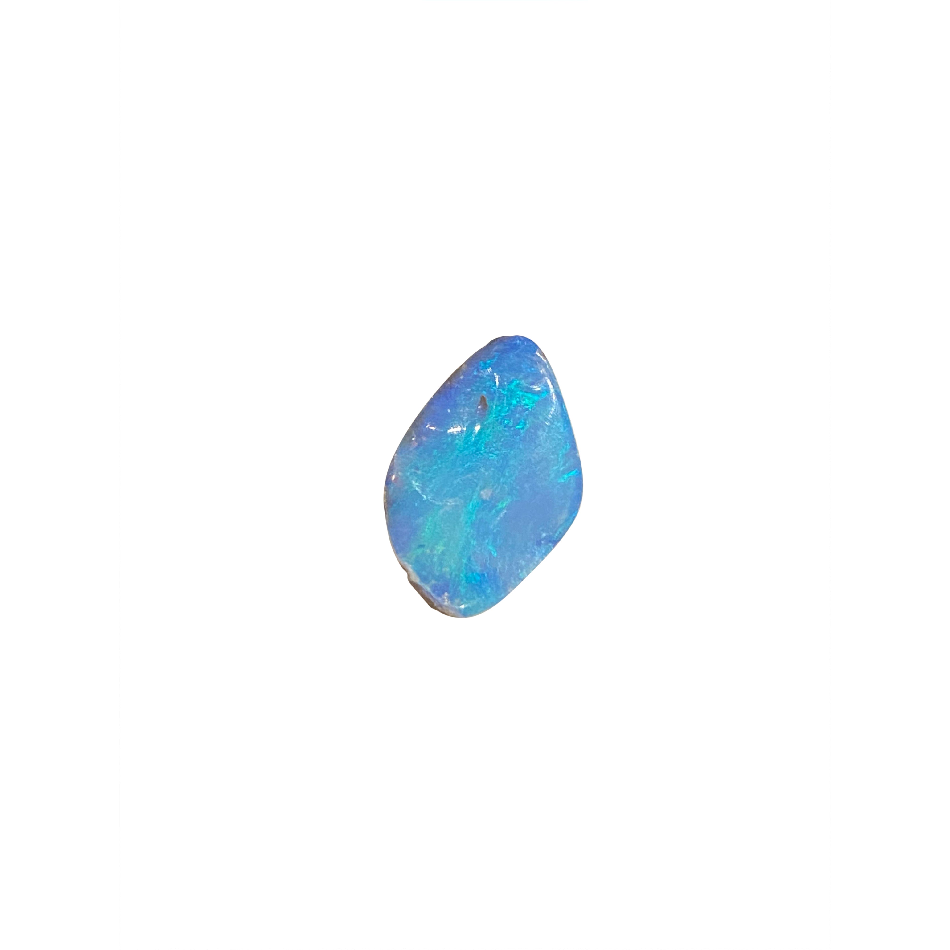 Opale australienne en vrac de 9.00ct. 21mm x 14mm. en vente