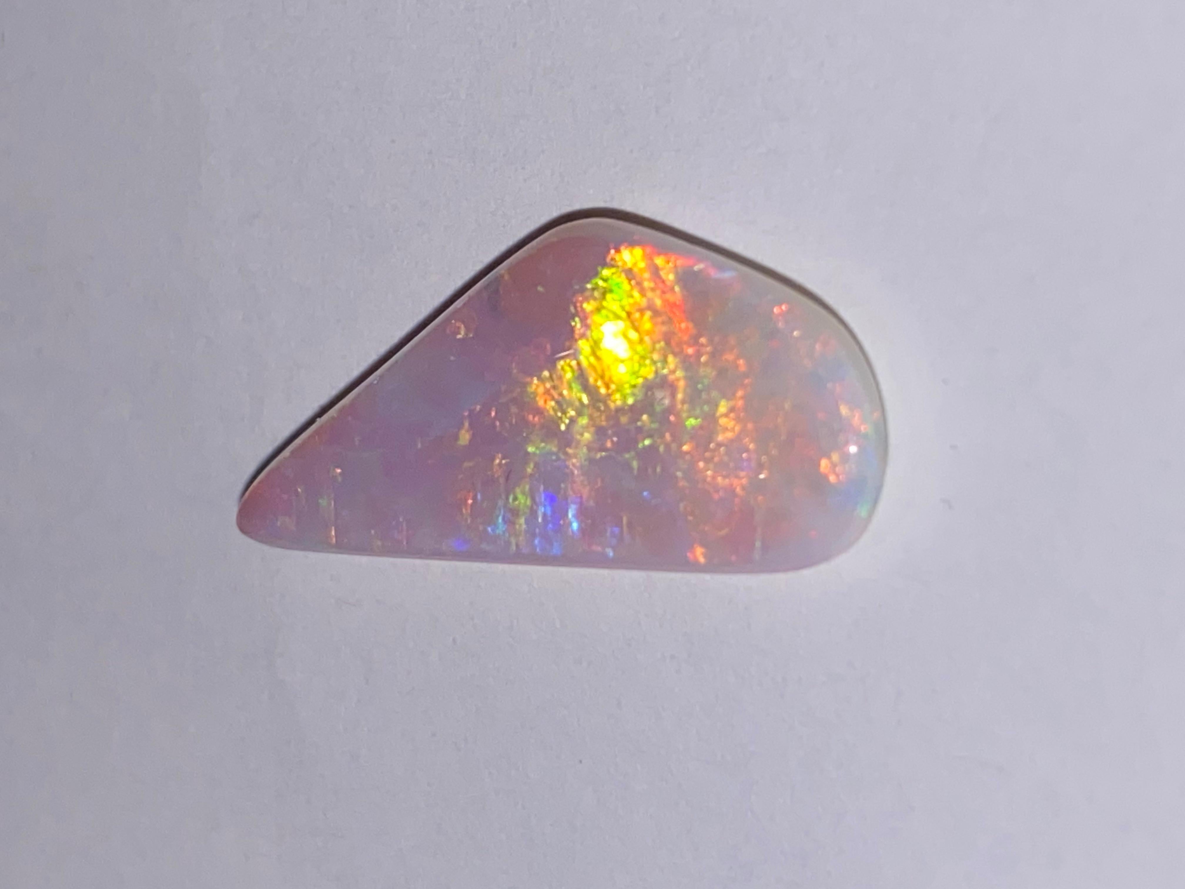 Australischer loser massiver Opal von 7,50ct 27 mm x 12 mm). Lightning Ridge. im Angebot 1