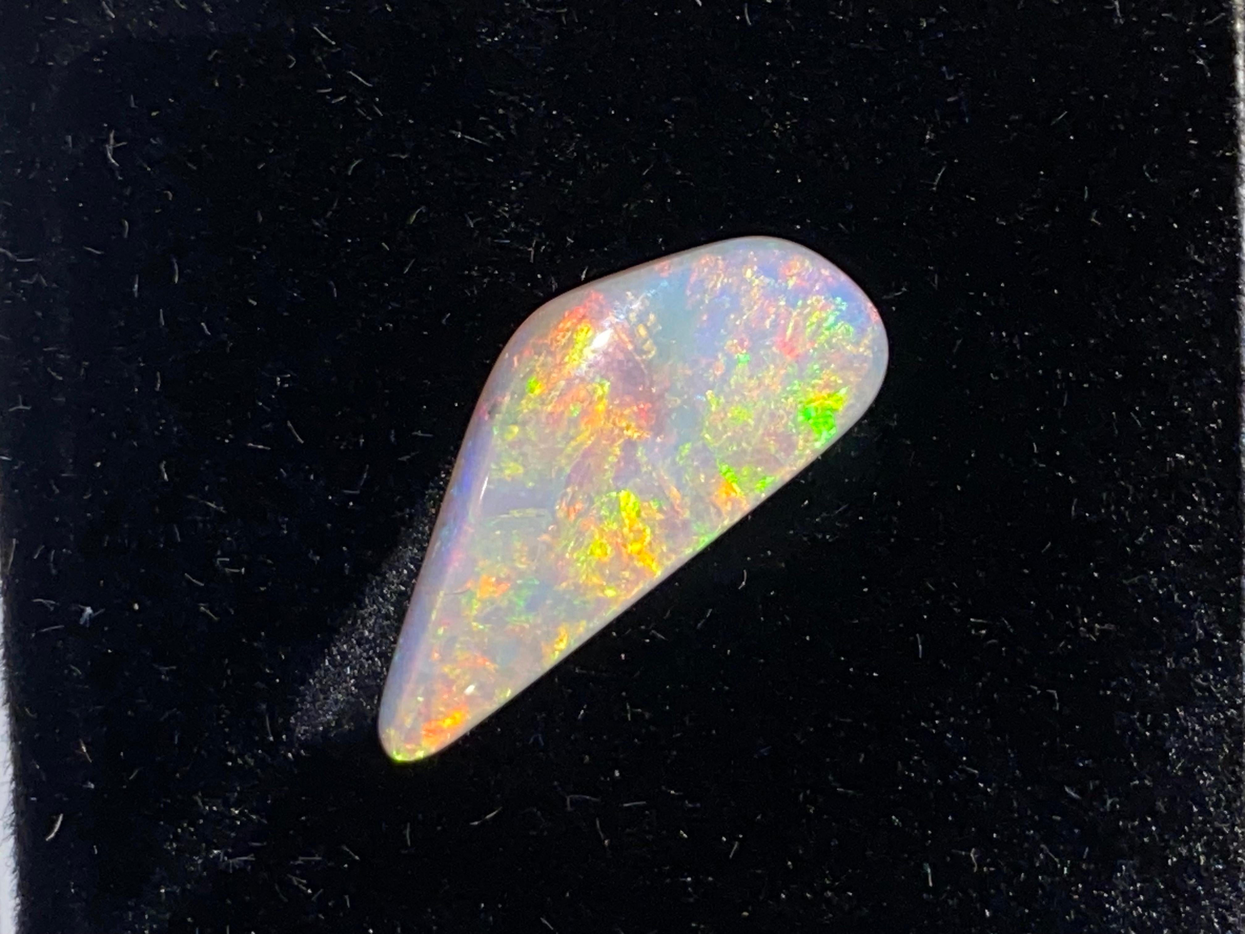 Australischer loser massiver Opal von 7,50ct 27 mm x 12 mm). Lightning Ridge. im Angebot 3