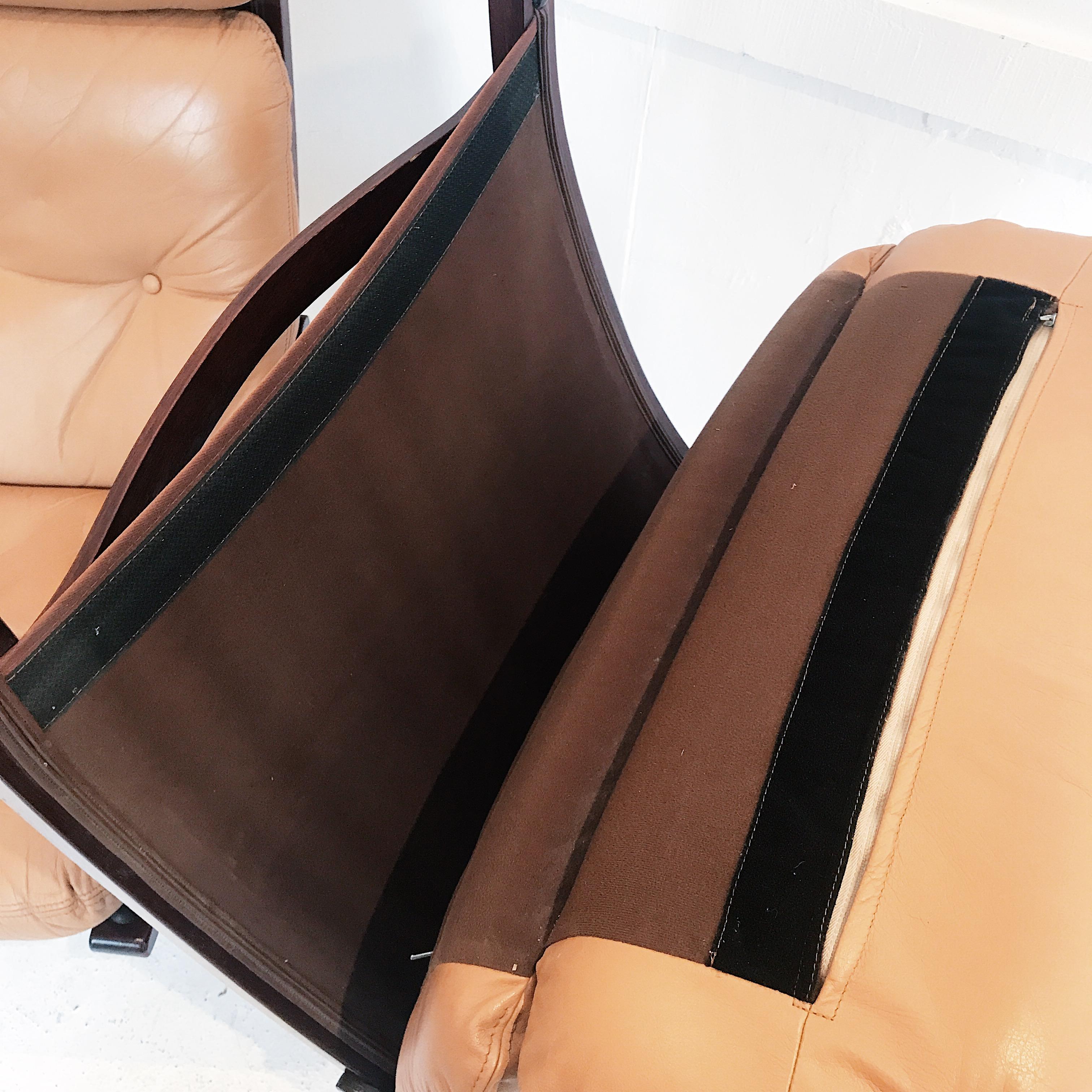 Australian Mid-Century Modern Nude Leather Armchairs by Gerald Easden for Module For Sale 4
