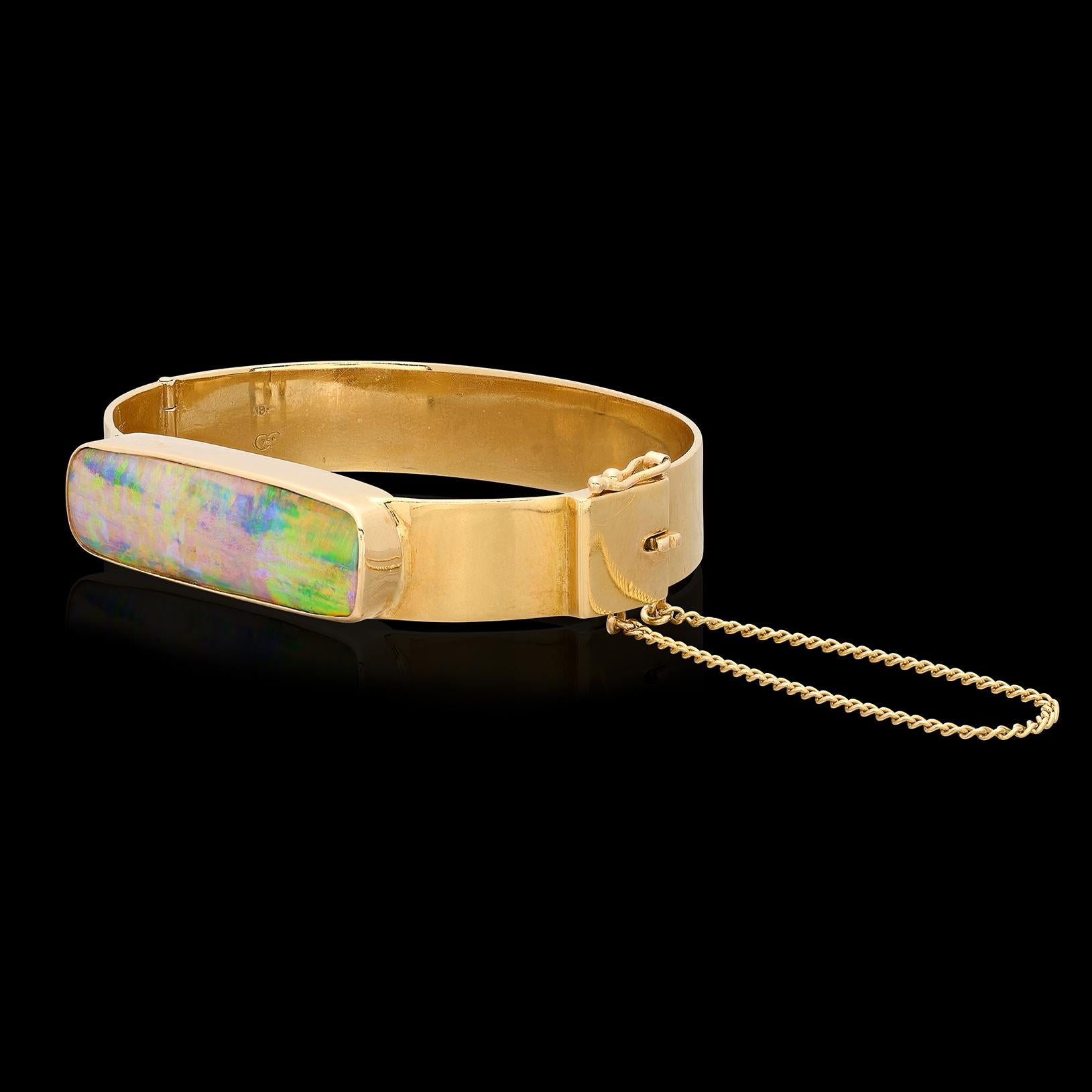 Non taillé Bracelet en or jaune 18 carats avec opale d'Australie en vente