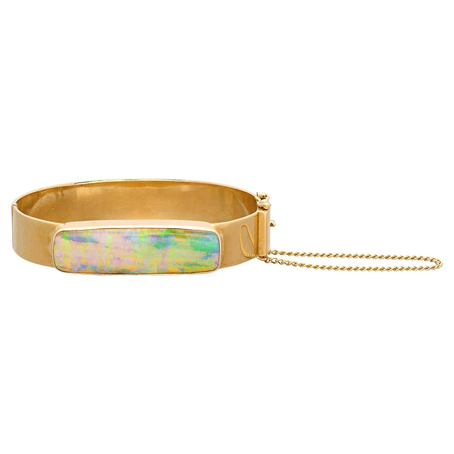 Bracelet en or jaune 18 carats avec opale d'Australie en vente