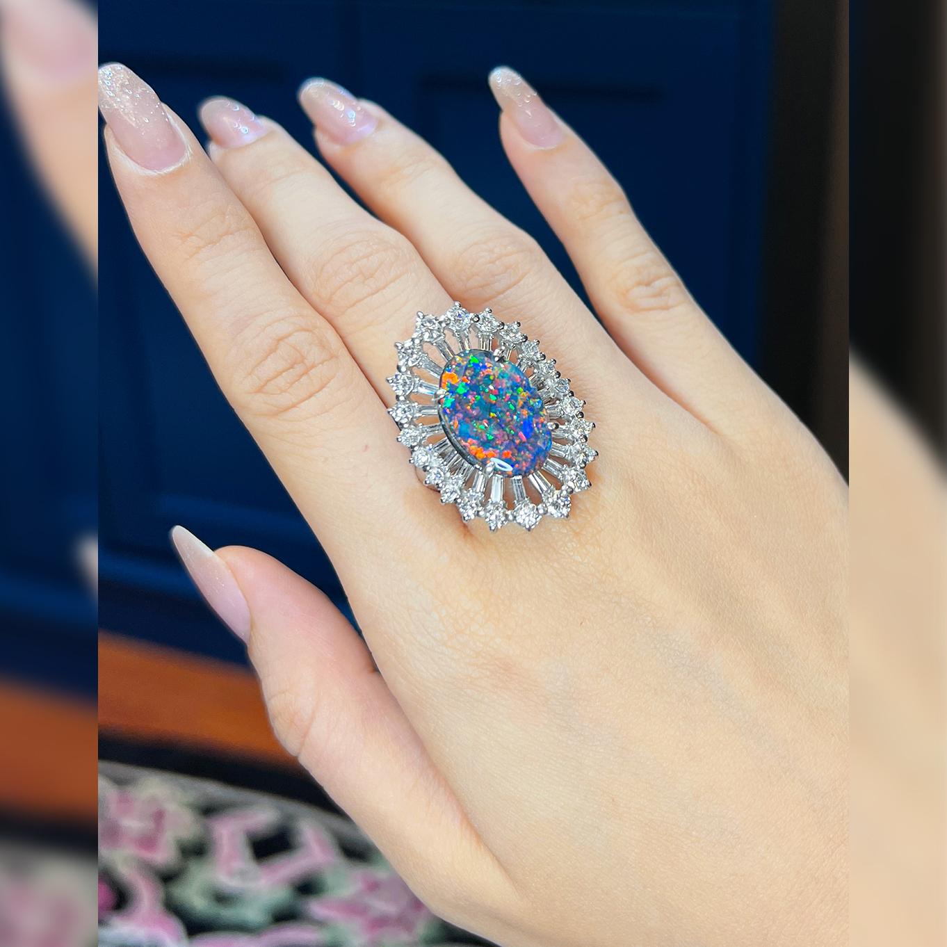 Australian Opal 5.78 Carat Lightening Ridge Colorful Play Collector Pt900 RIng für Damen oder Herren im Angebot