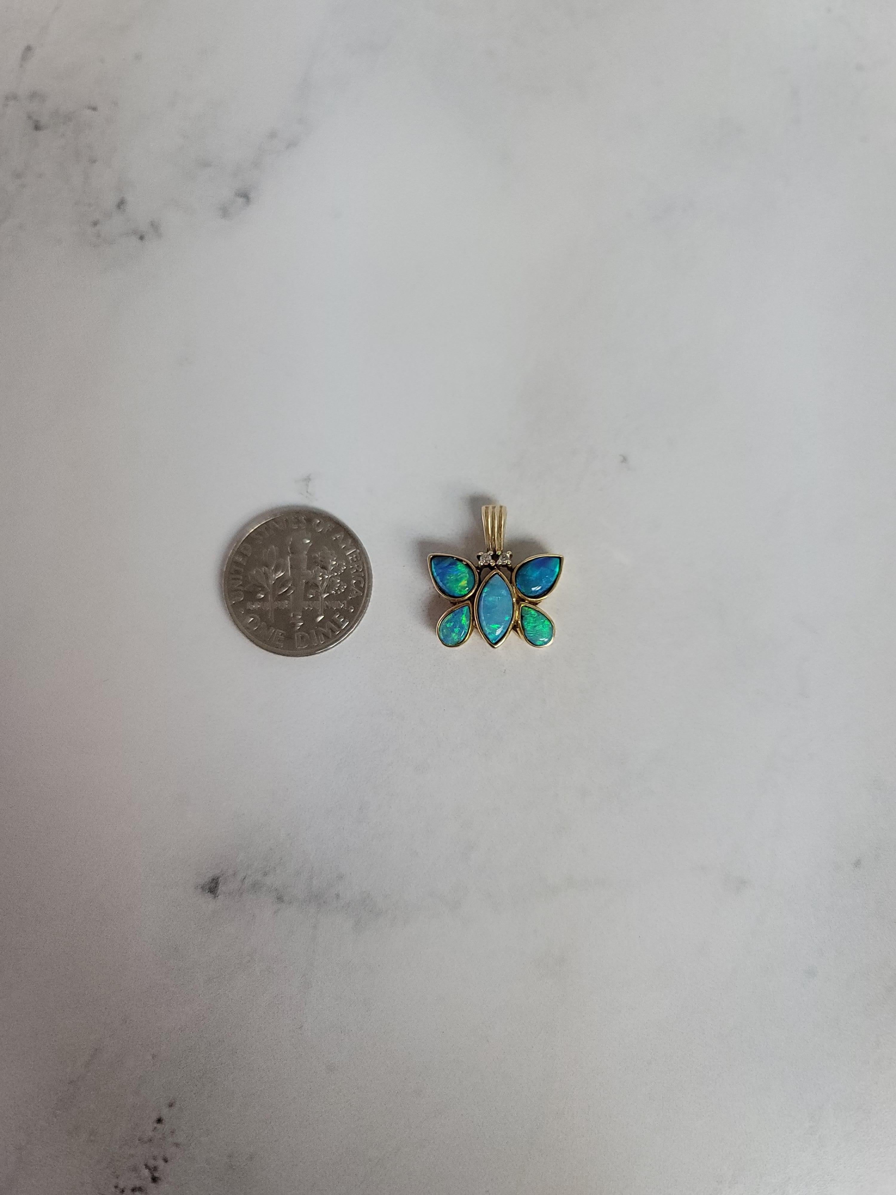 Australian Opal Butterfly Necklace In New Condition For Sale In Sugar Land, TX
