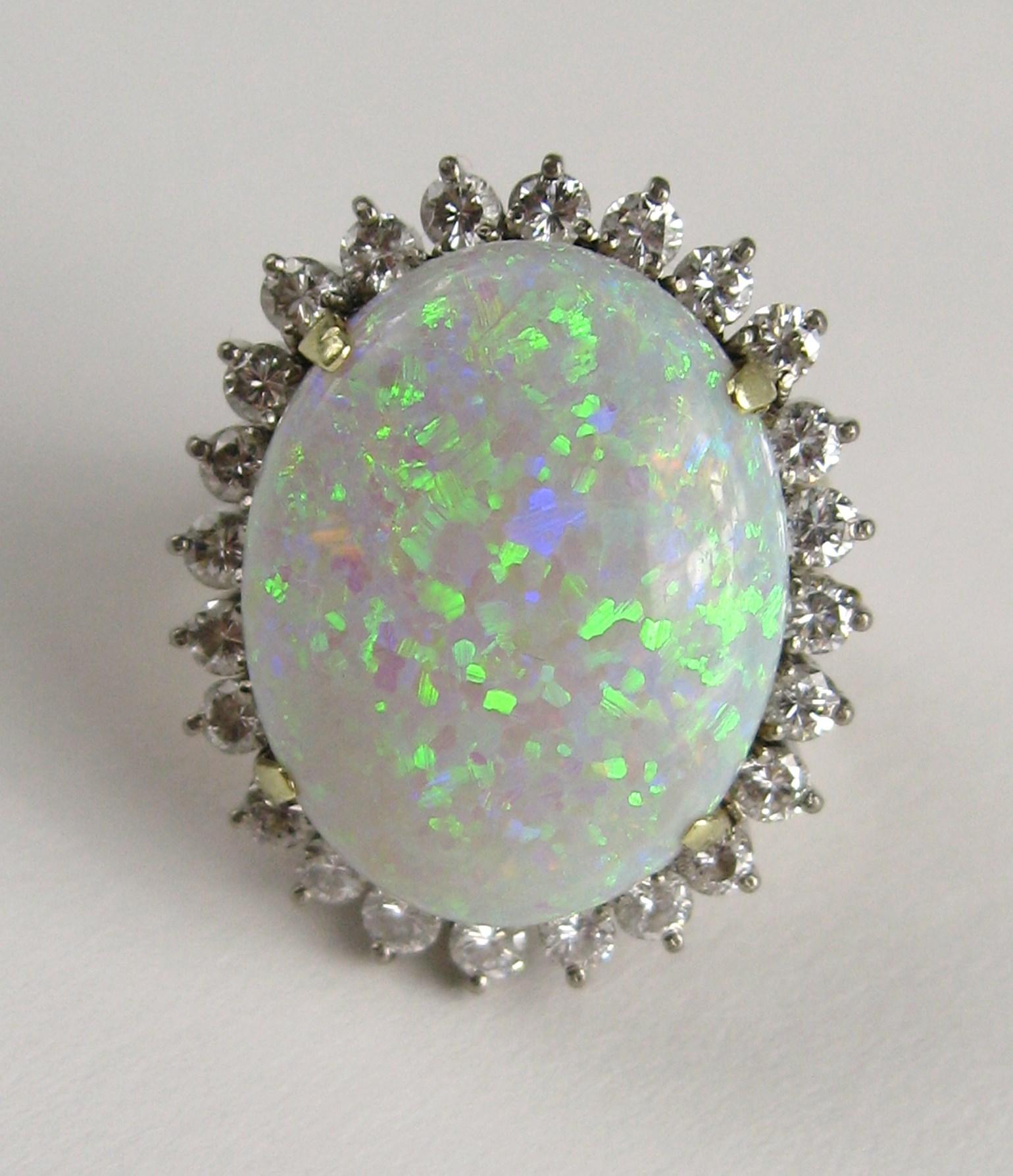 Australian Opal and Diamond Gold Cocktail Ring, 1960s 13+ Carat For Sale 5