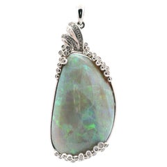 Australian Opal
Diamond Pendant