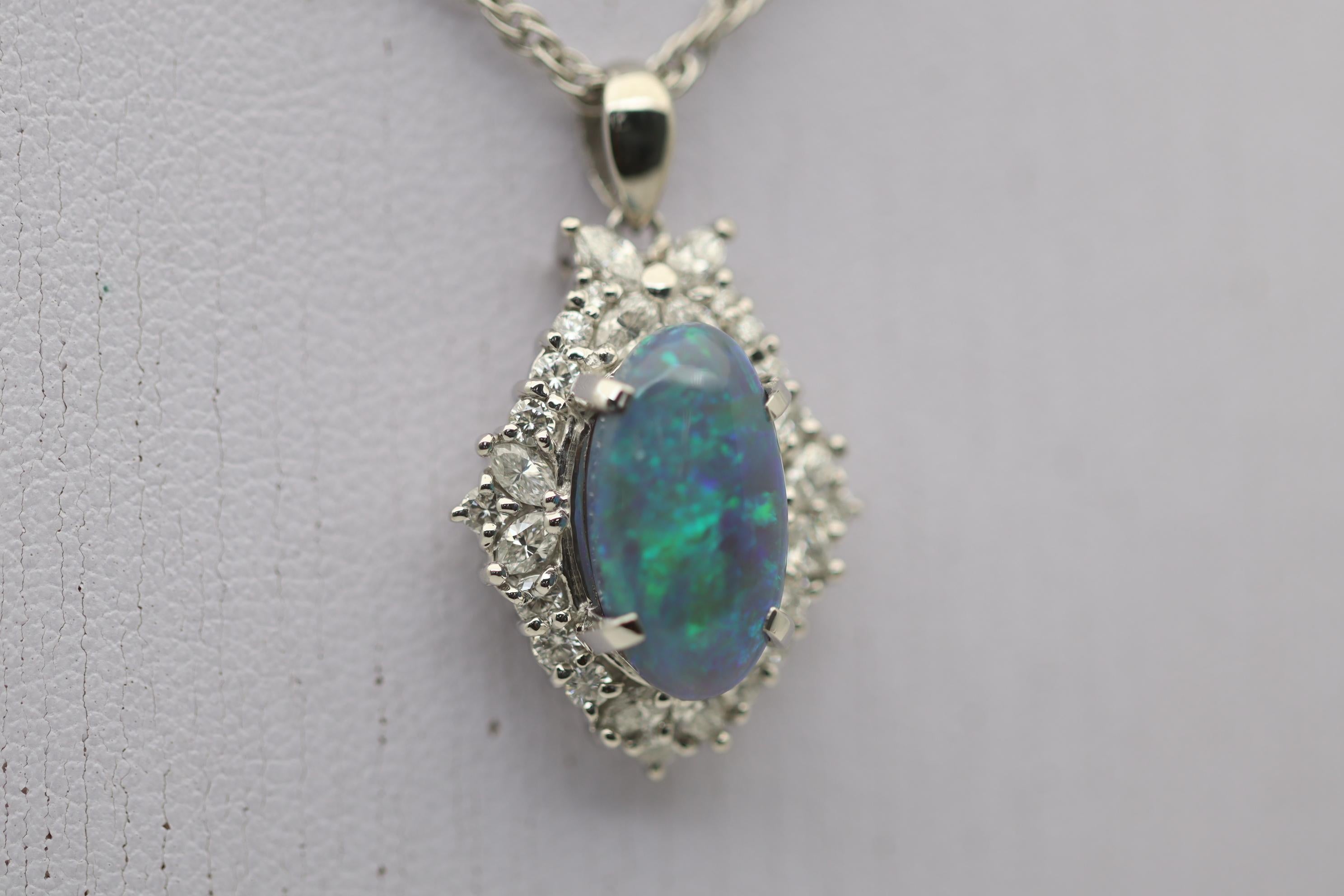 Australian Opal Diamond Platinum Pendant In New Condition For Sale In Beverly Hills, CA