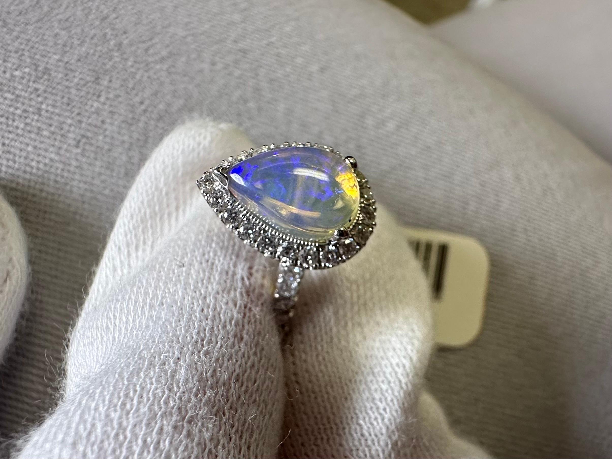 Australian Opal Diamond ring 14KT gold RARE natural opal In New Condition For Sale In Boca Raton, FL