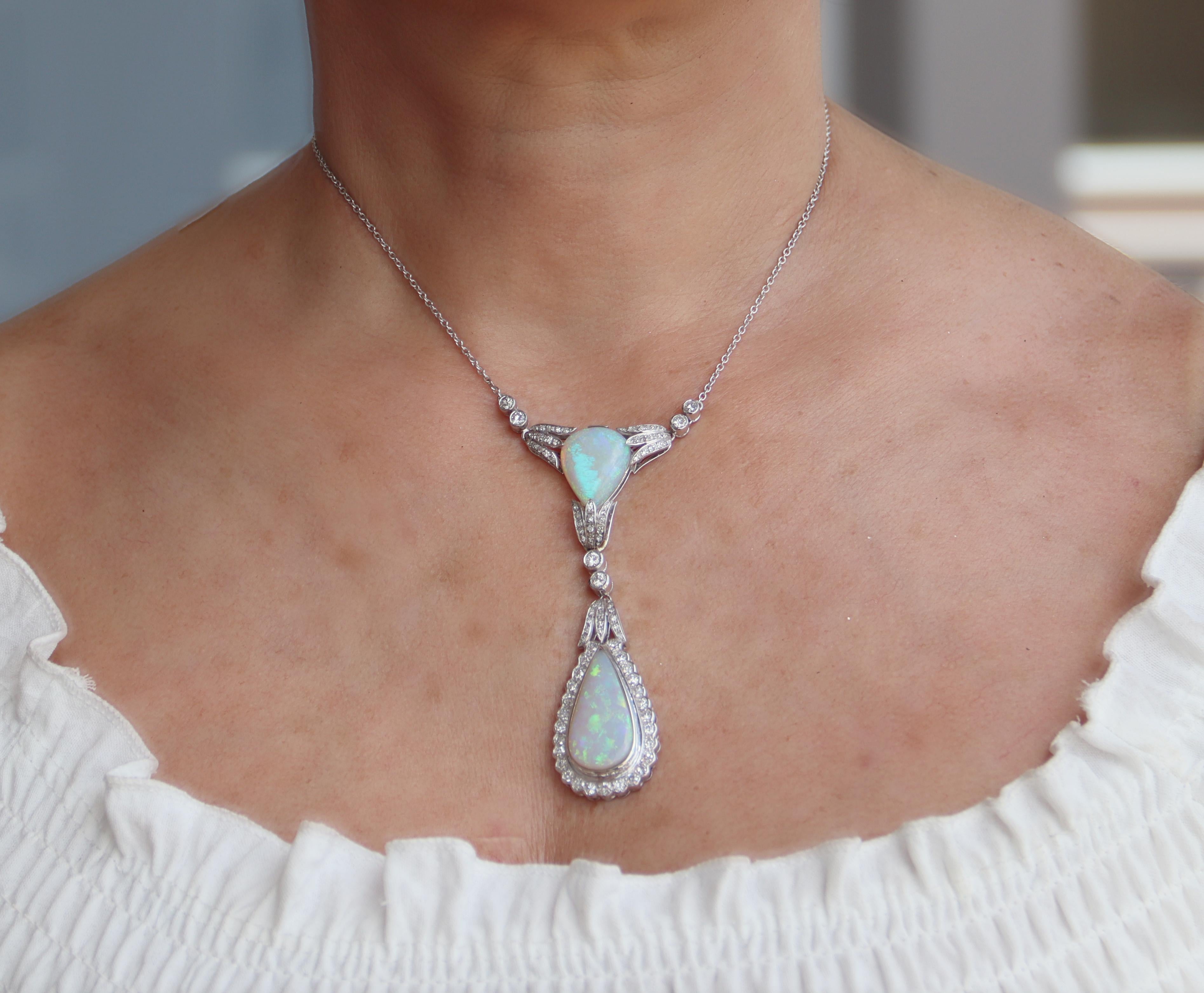 Australian Opal Diamonds 18 Karat White Gold Pendant Necklace For Sale 1