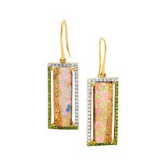 Boucles d'oreilles en or blanc 18 carats avec opale naturelle d'Australie de 11,39 carats, diamants et savourites