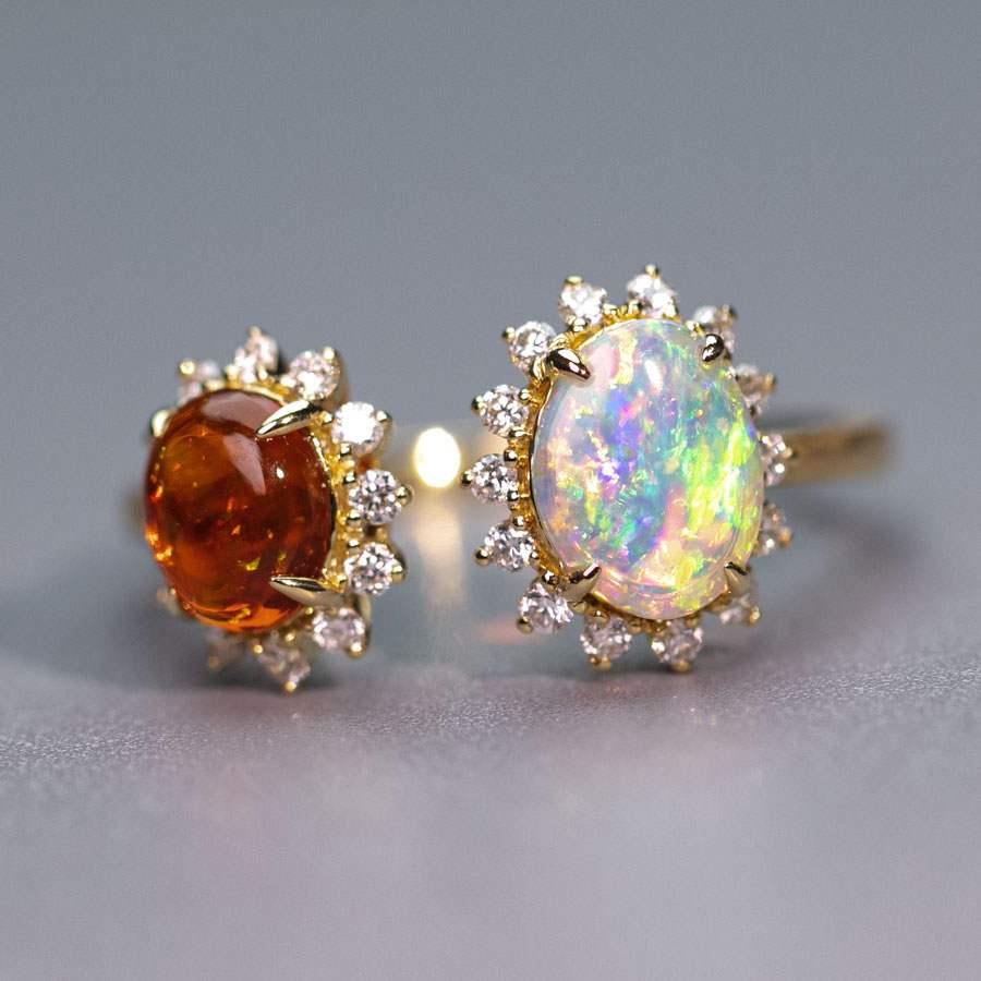 Solid Opal & Fire Opal Halo Diamond Engagement Ring 18K Yellow Gold en venta 1