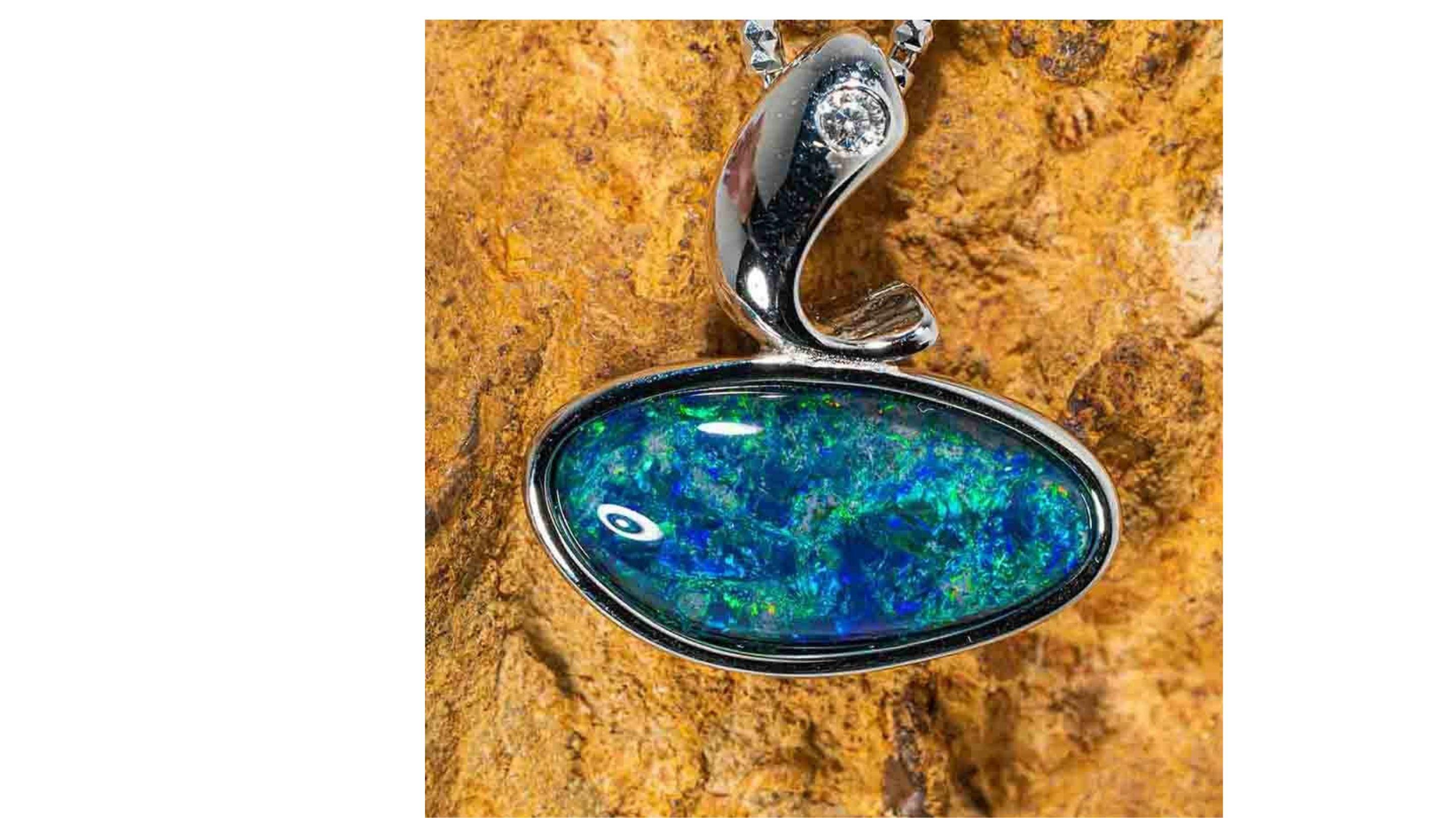 Oval Cut Australian Opal Necklace For Sale