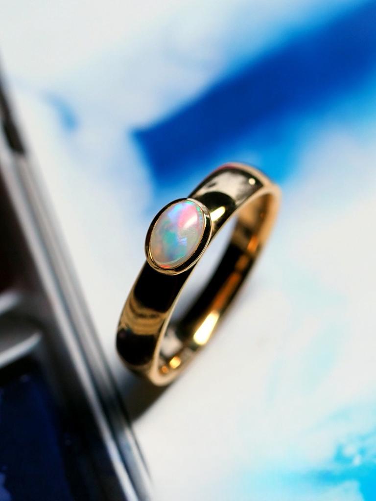 Australian Opal 18K Gold ring, wife birthday gift, special person gift wedding For Sale 2