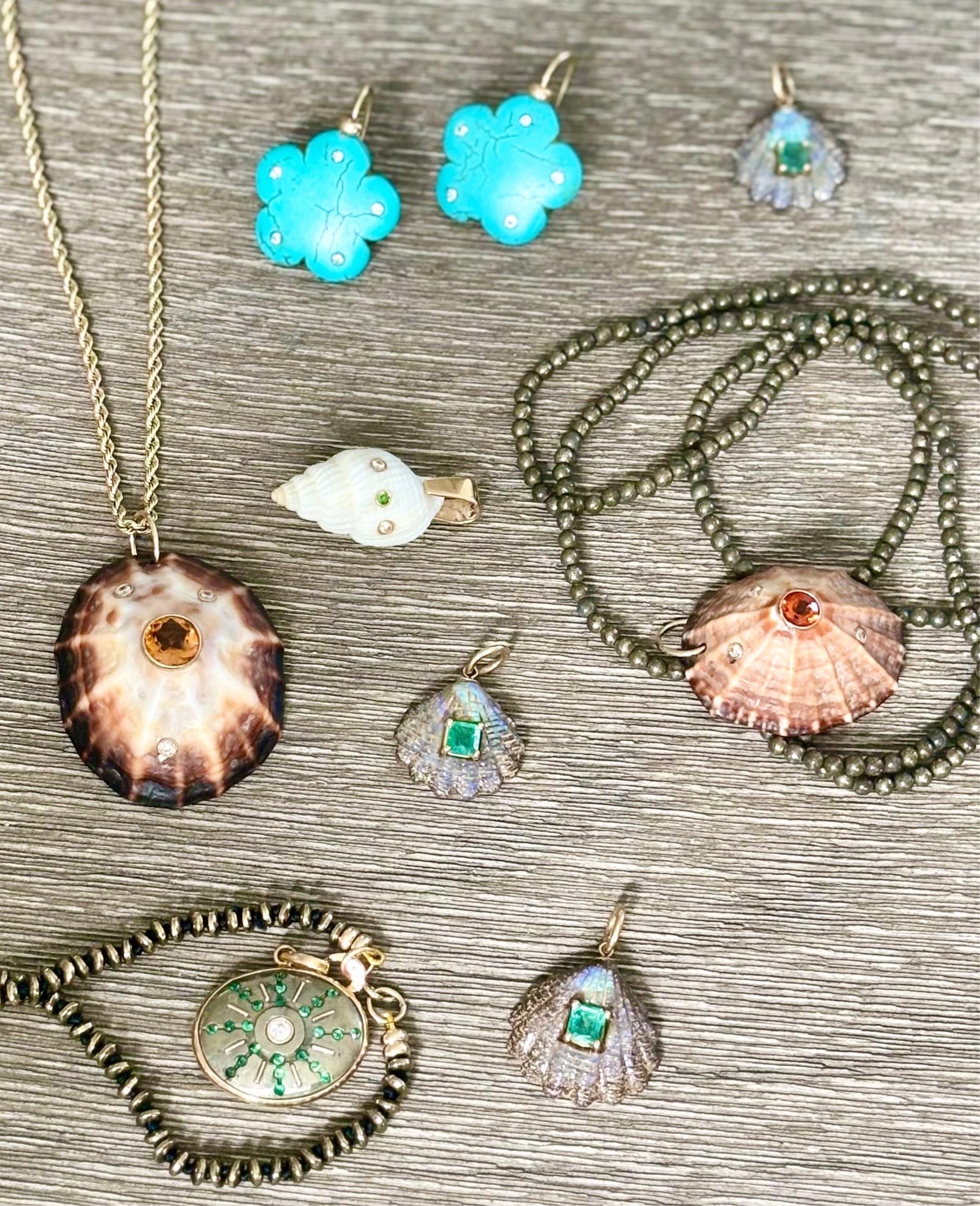 Australian Opal Shell Pendant with Emerald & 14k Gold In New Condition For Sale In New York, NY