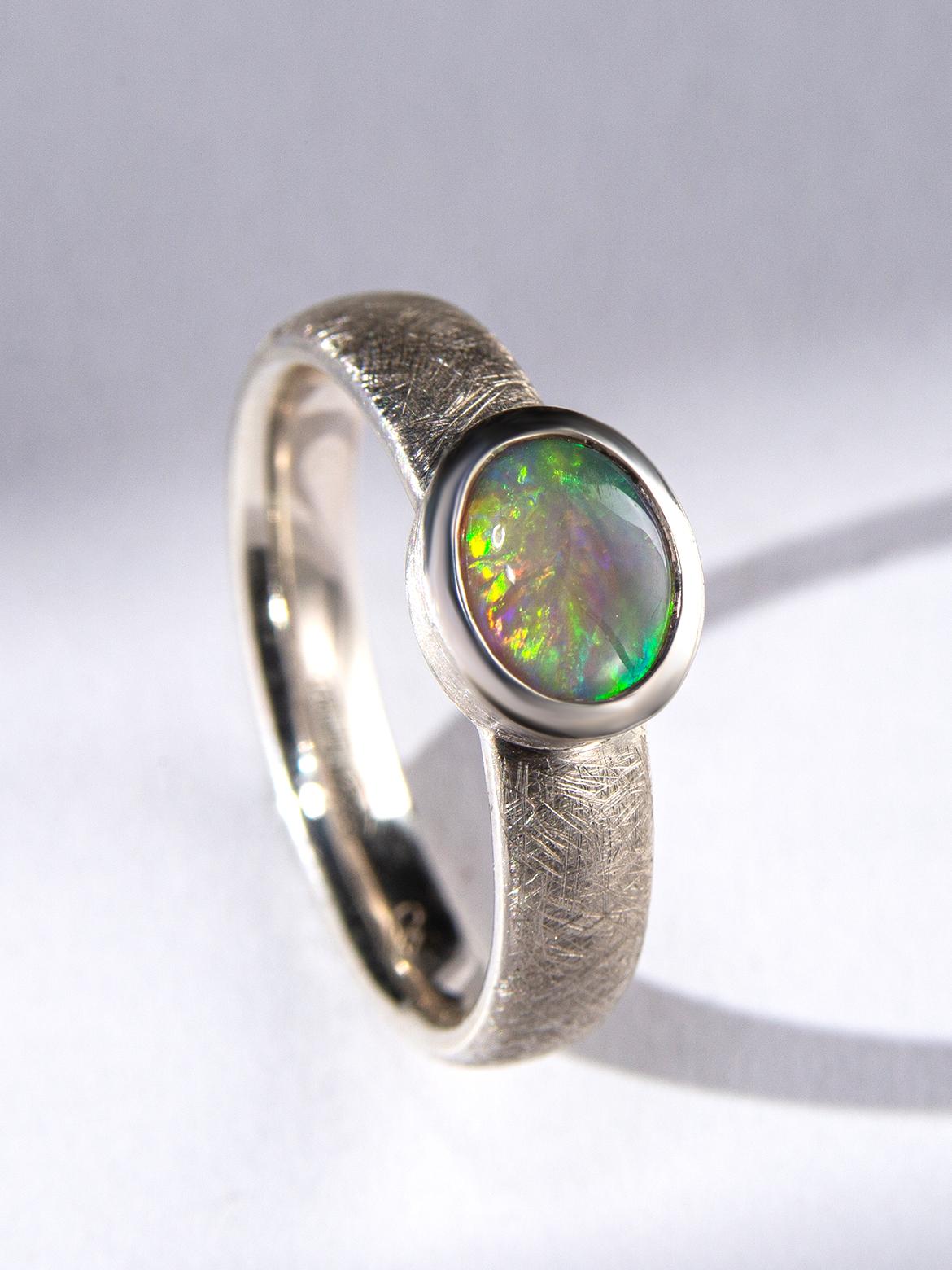 Australian Opal Silver Ring gift Art Therapist girlfriend In New Condition For Sale In Berlin, DE