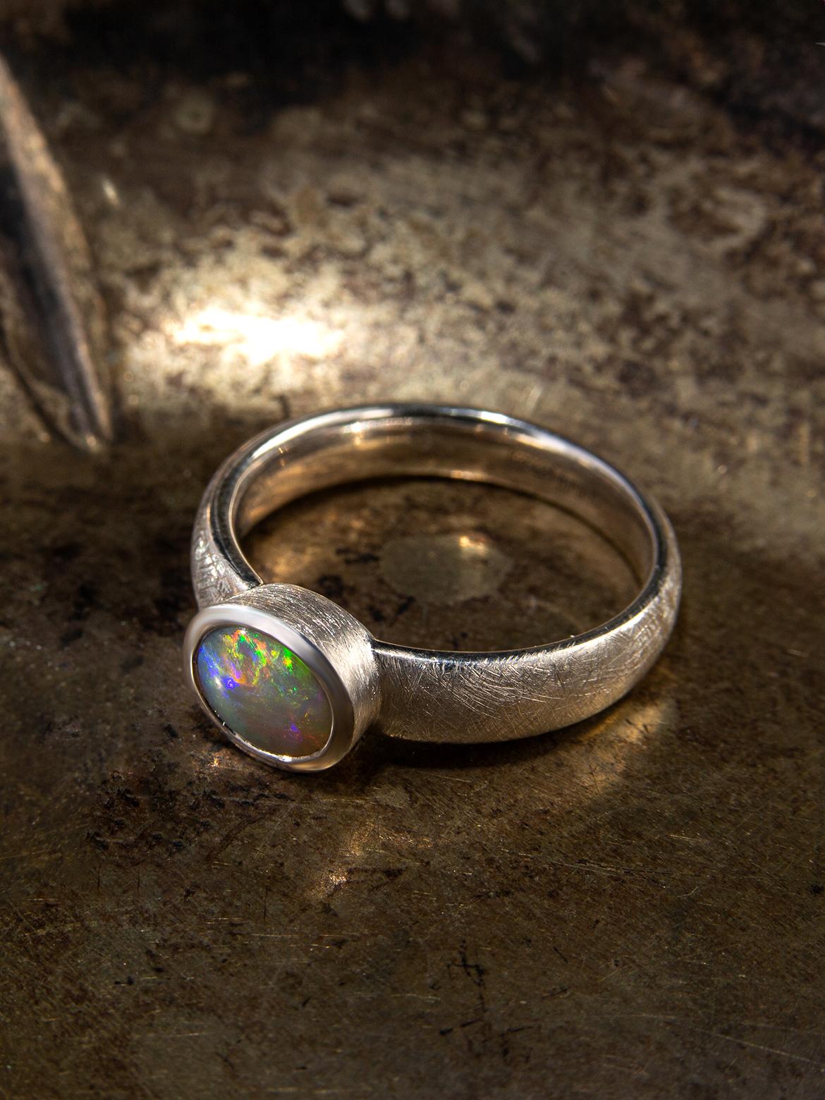 Women's or Men's Australian Opal Silver Ring gift Art Therapist girlfriend For Sale
