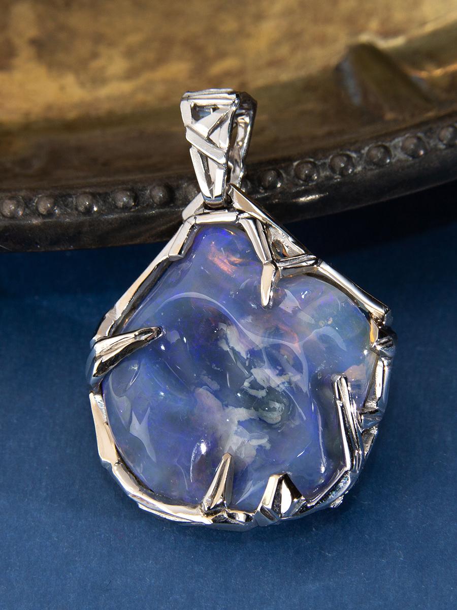 Australian Opal White Gold Pendant Raw Uncut Iridescent Lavender Purple Gemstone For Sale 4
