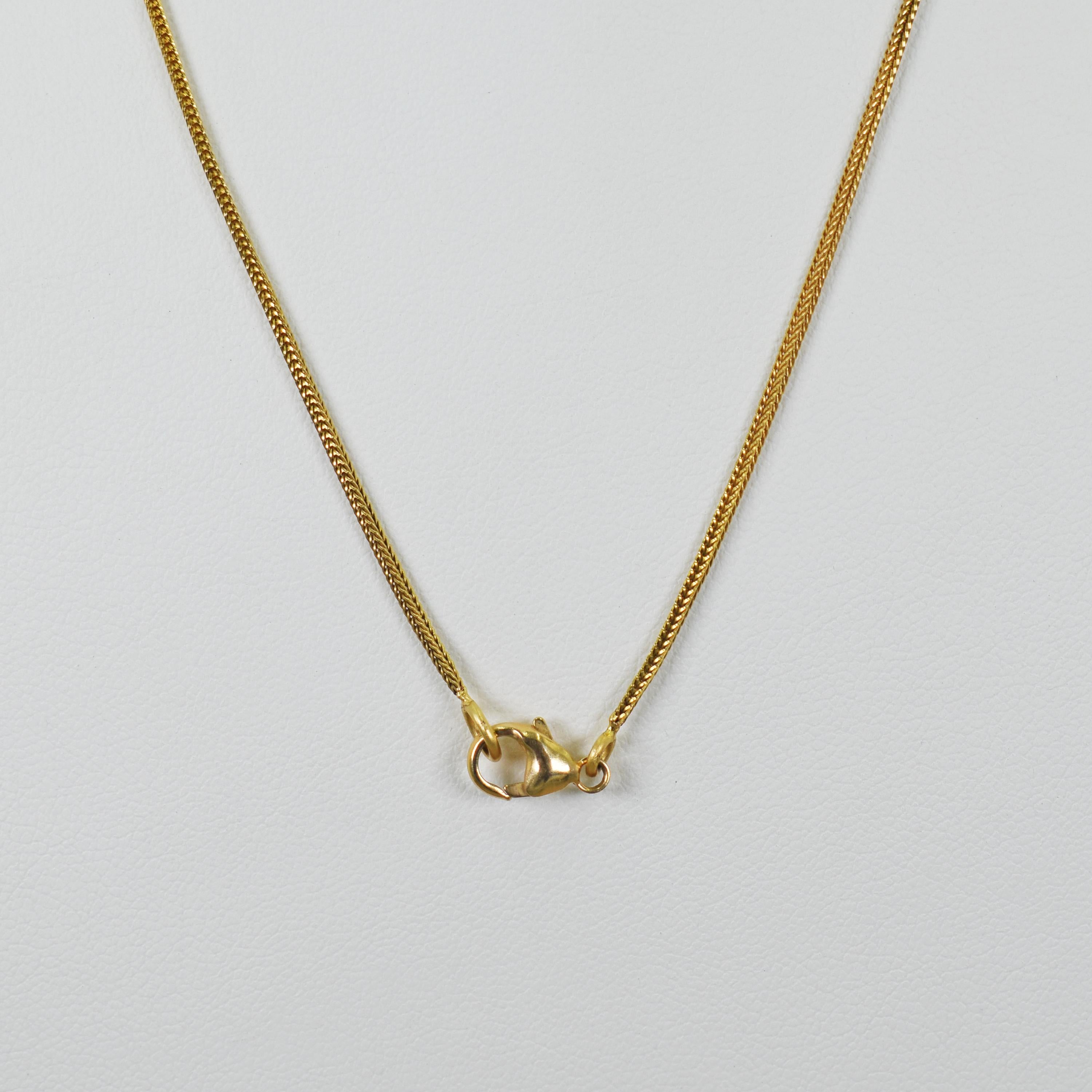 Taille cabochon Collier pendentif à charnière en or 22 carats et opales d'Australie en vente