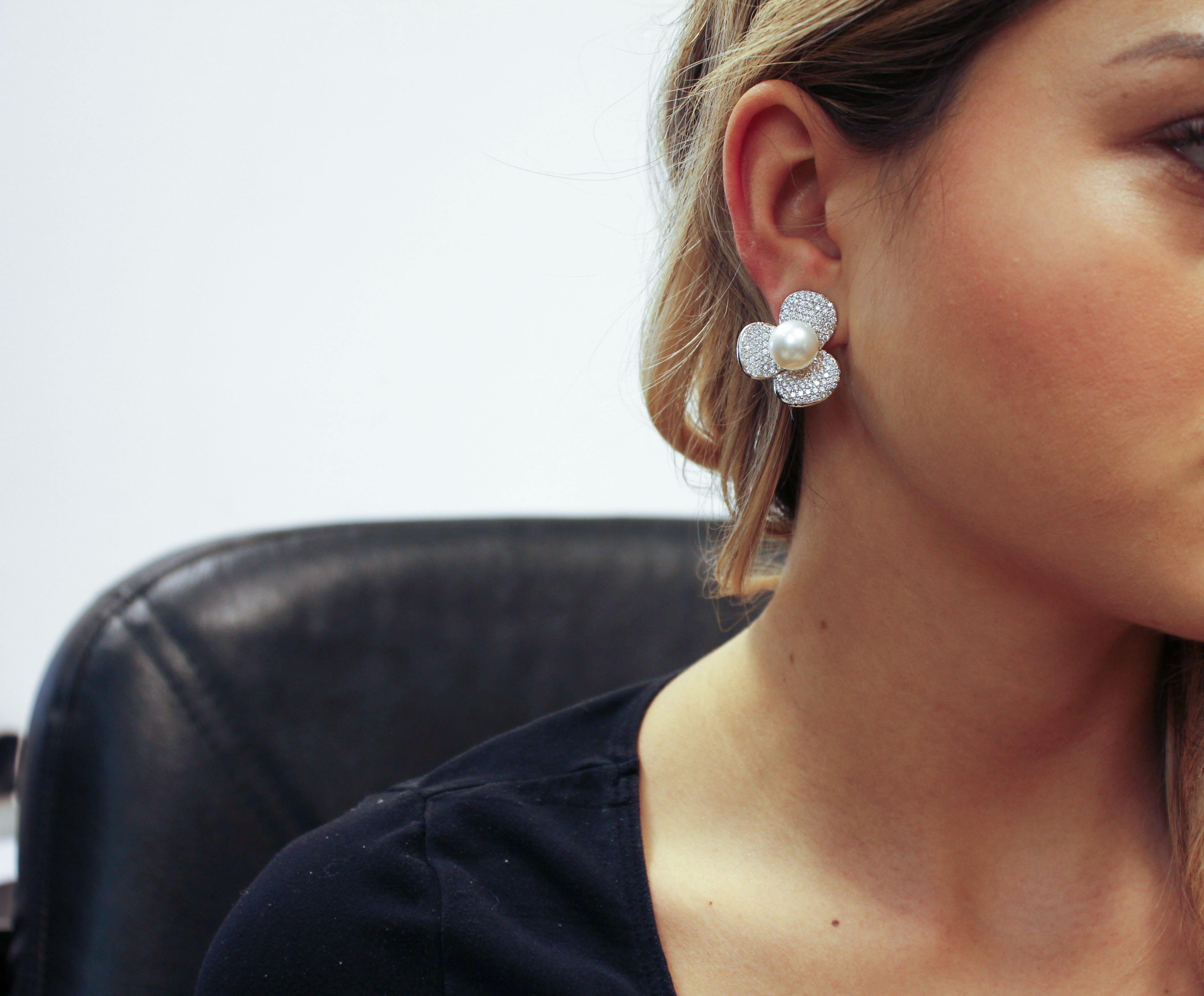 Women's Australian Pearl Diamond Gold Flower Shaped Earrings