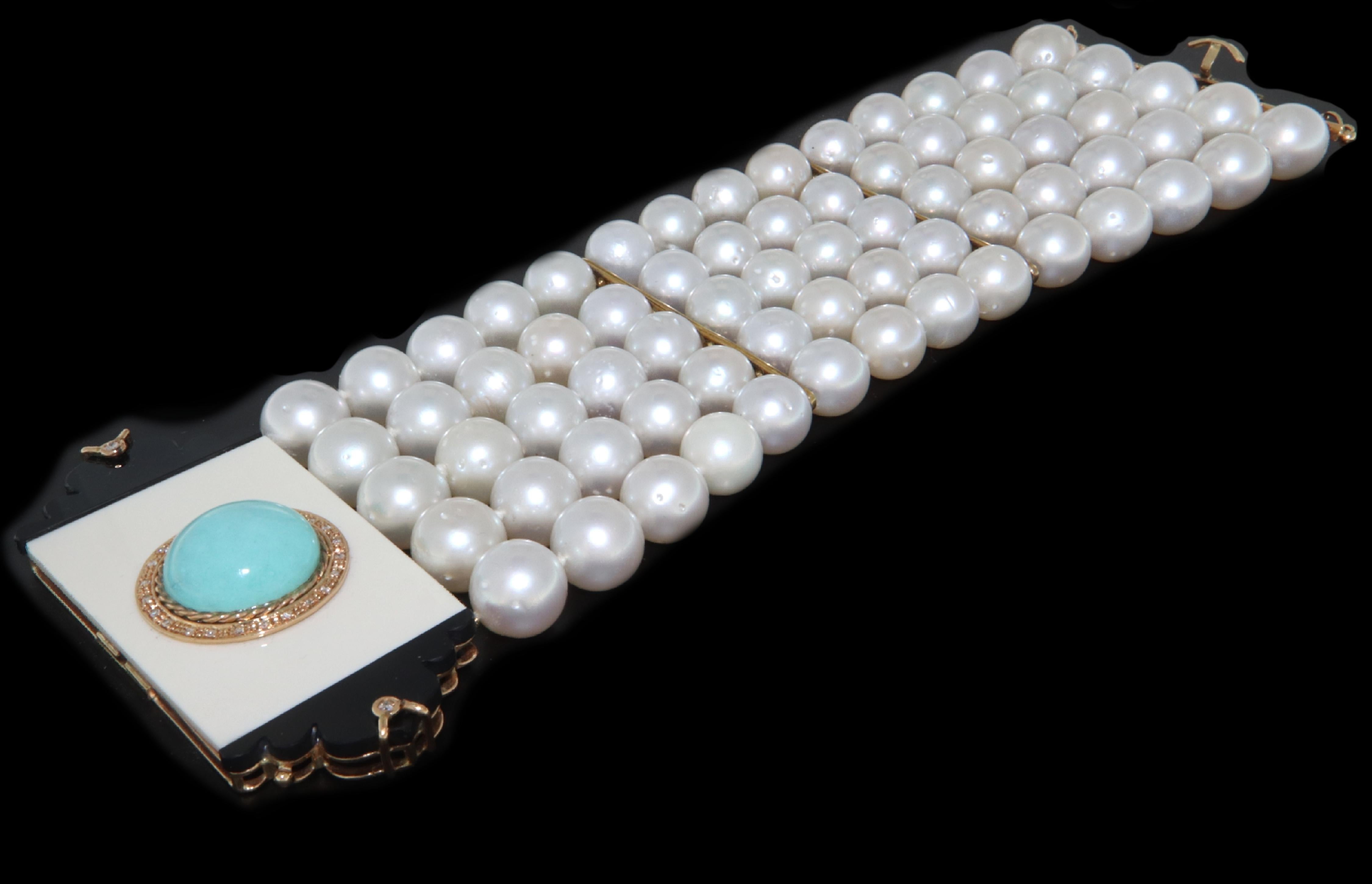 This bracelet in 14-karat yellow gold is a sublime example of craftsmanship and design, featuring a luxurious row of Australian pearls and a unique combination of turquoise, white agate, and onyx. The unique design and precious stones used make this