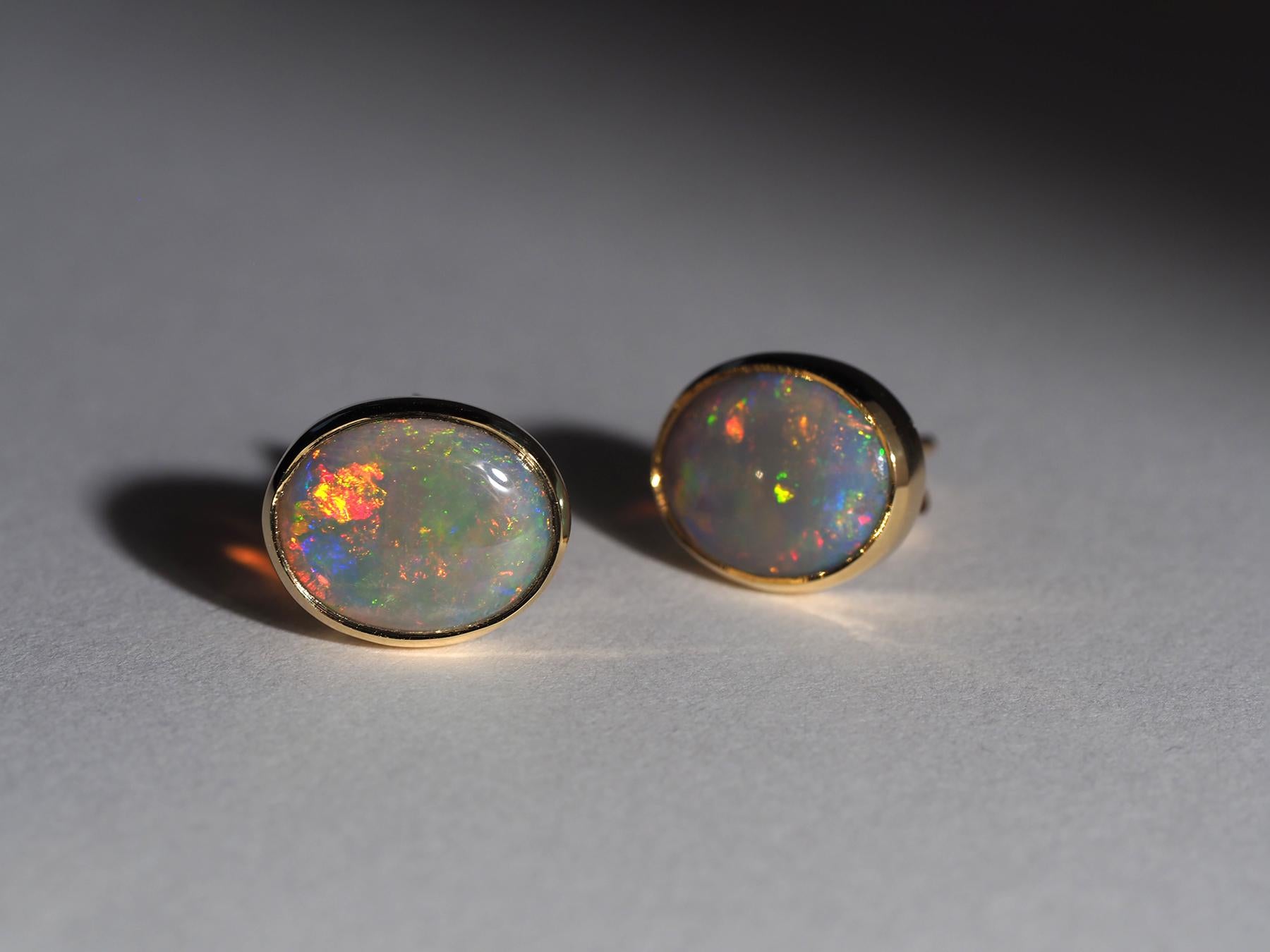 Australian Precious Opal 18K Yellow Gold Stud Earrings For Sale 10