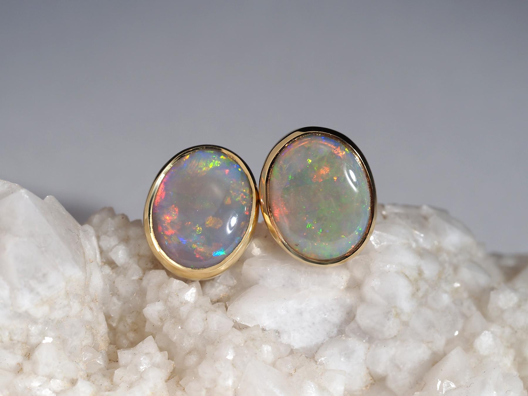 Australian Precious Opal 18K Yellow Gold Stud Earrings For Sale 2