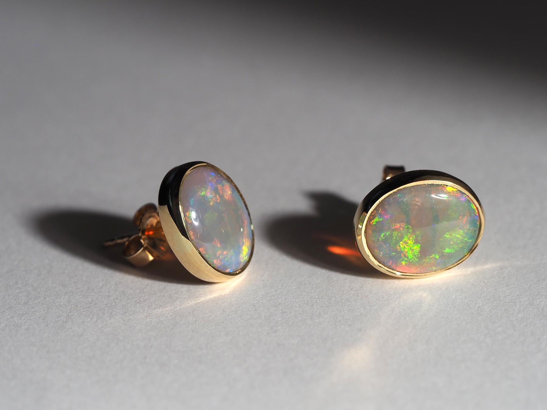 Australian Precious Opal 18K Yellow Gold Stud Earrings For Sale 3