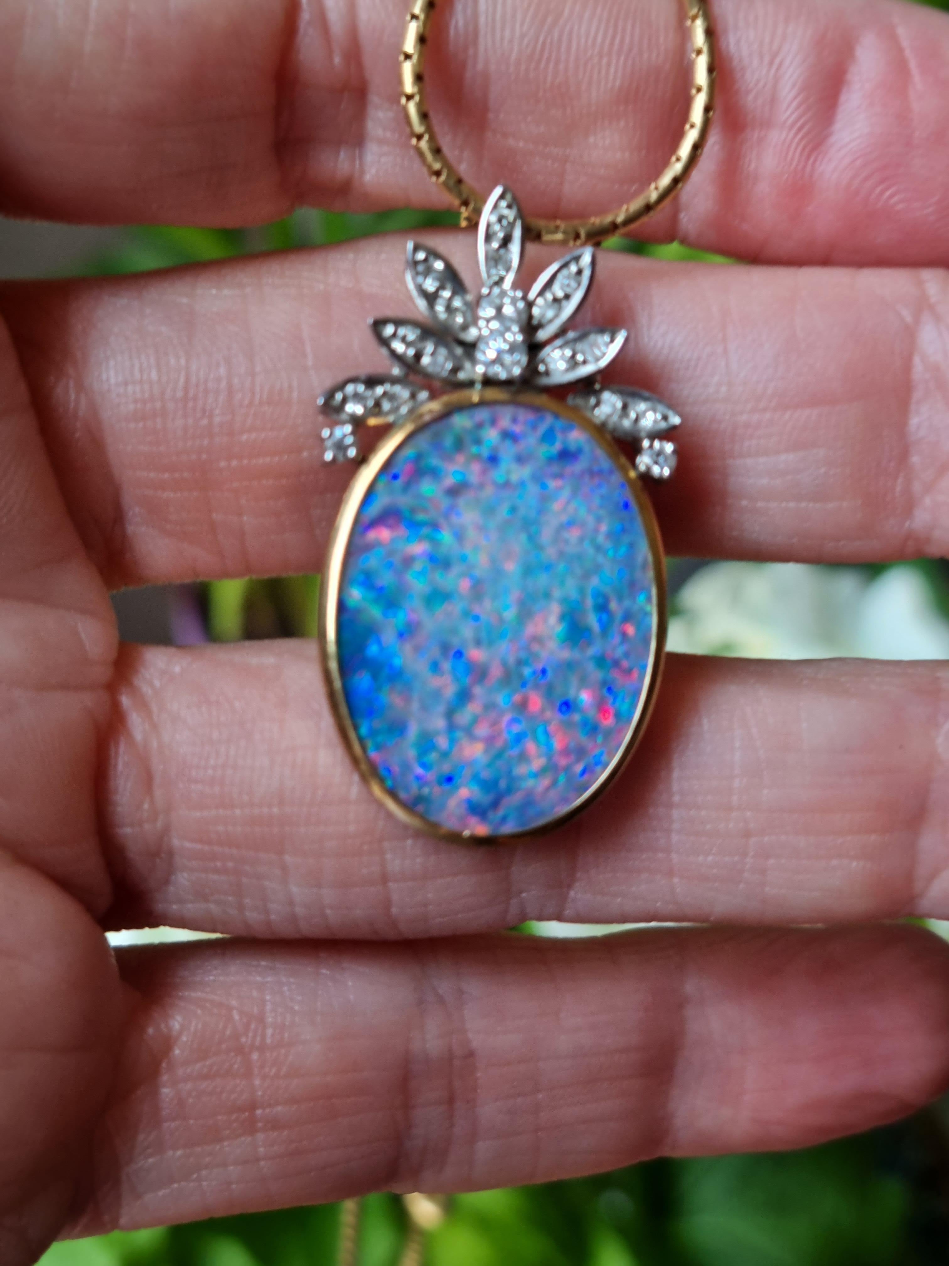 Australian´s Lightning Ridge Dark Solid Opal and Diamond Pendant For Sale 3