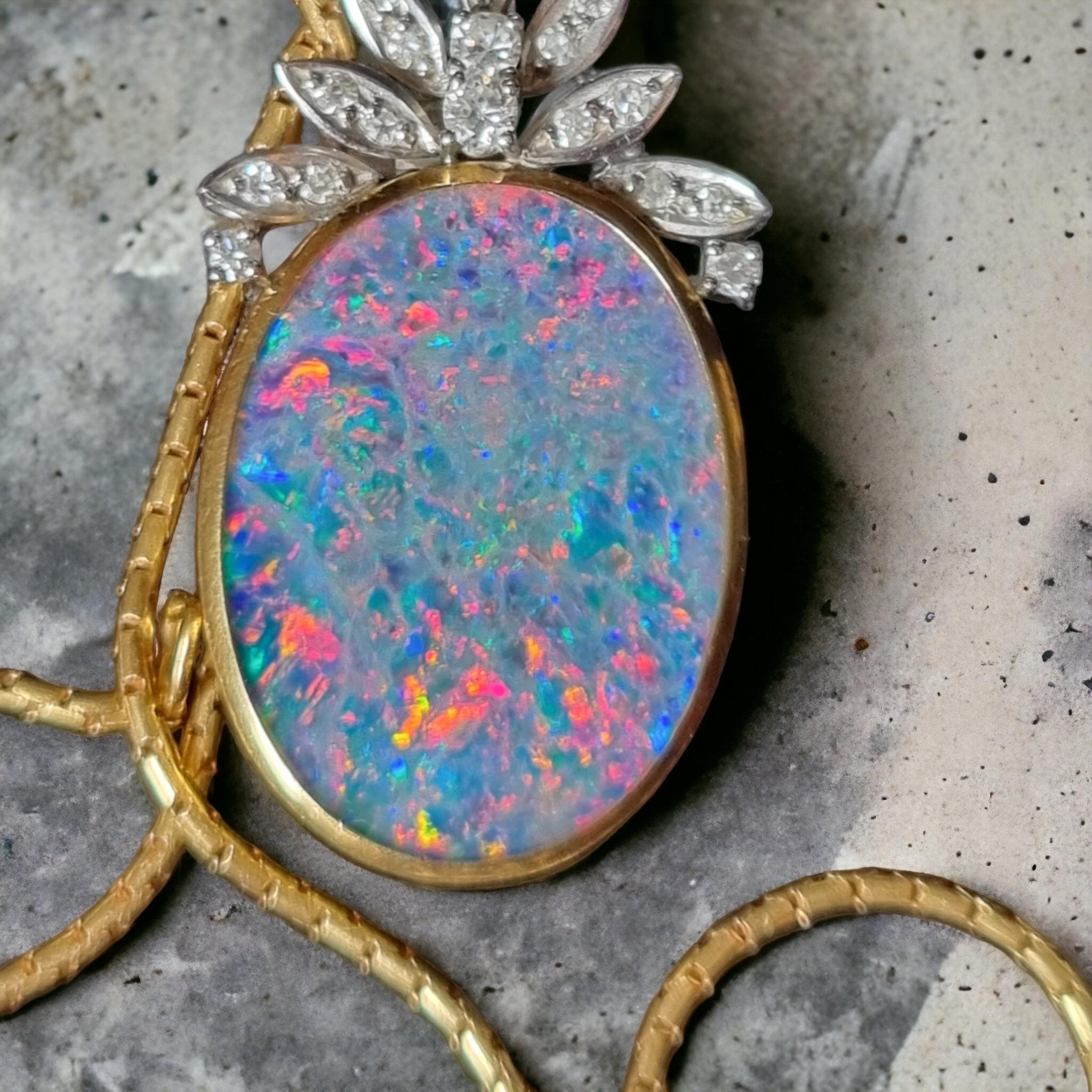 Australian´s Lightning Ridge Dark Solid Opal and Diamond Pendant For Sale 9