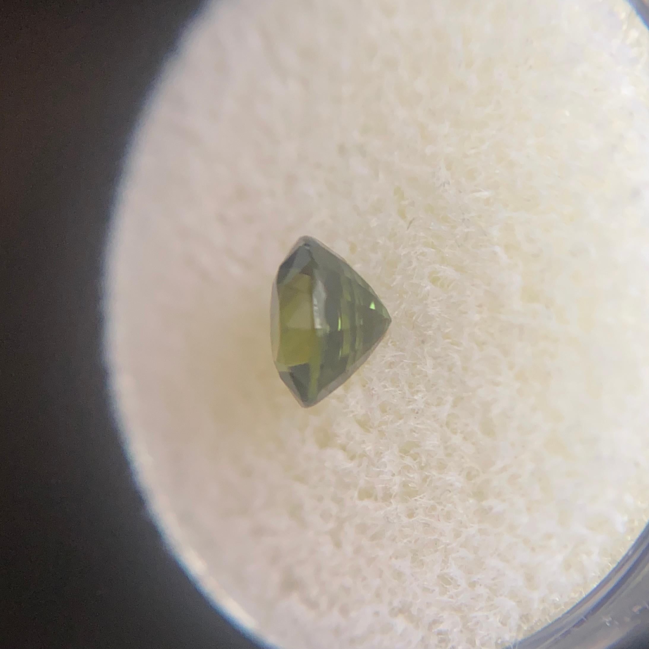 Australian Sapphire 1.32 Carat Unique Bi Color Green Yellow Round Cut Loose Gem 4