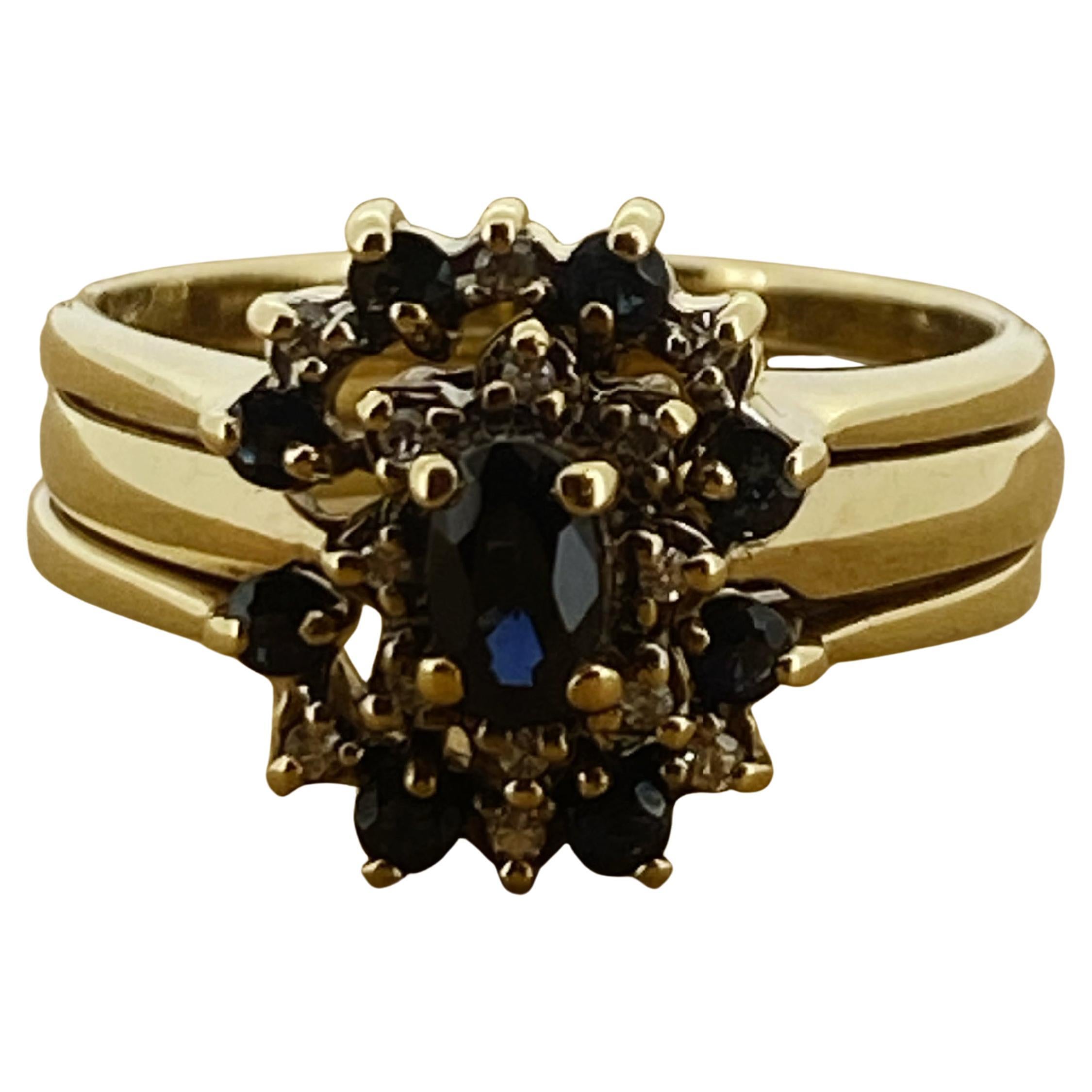 Bague rétro en forme de fleur en or jaune 9K avec saphir australien et diamant en grappe en vente