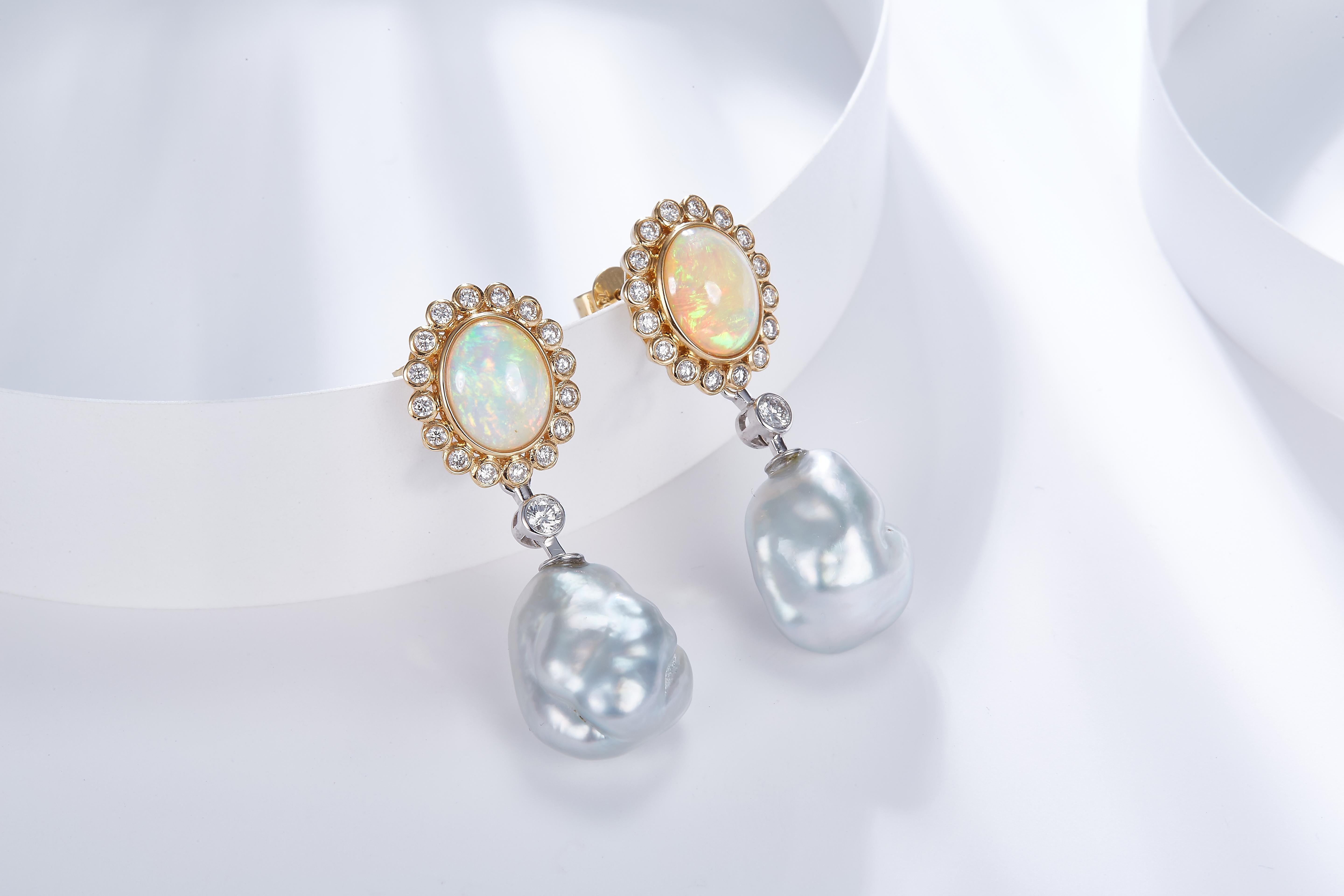 EOSTRE Australischer Ohrring aus massivem weißem Opal und Südseeperle in Barockform (Edwardian) im Angebot