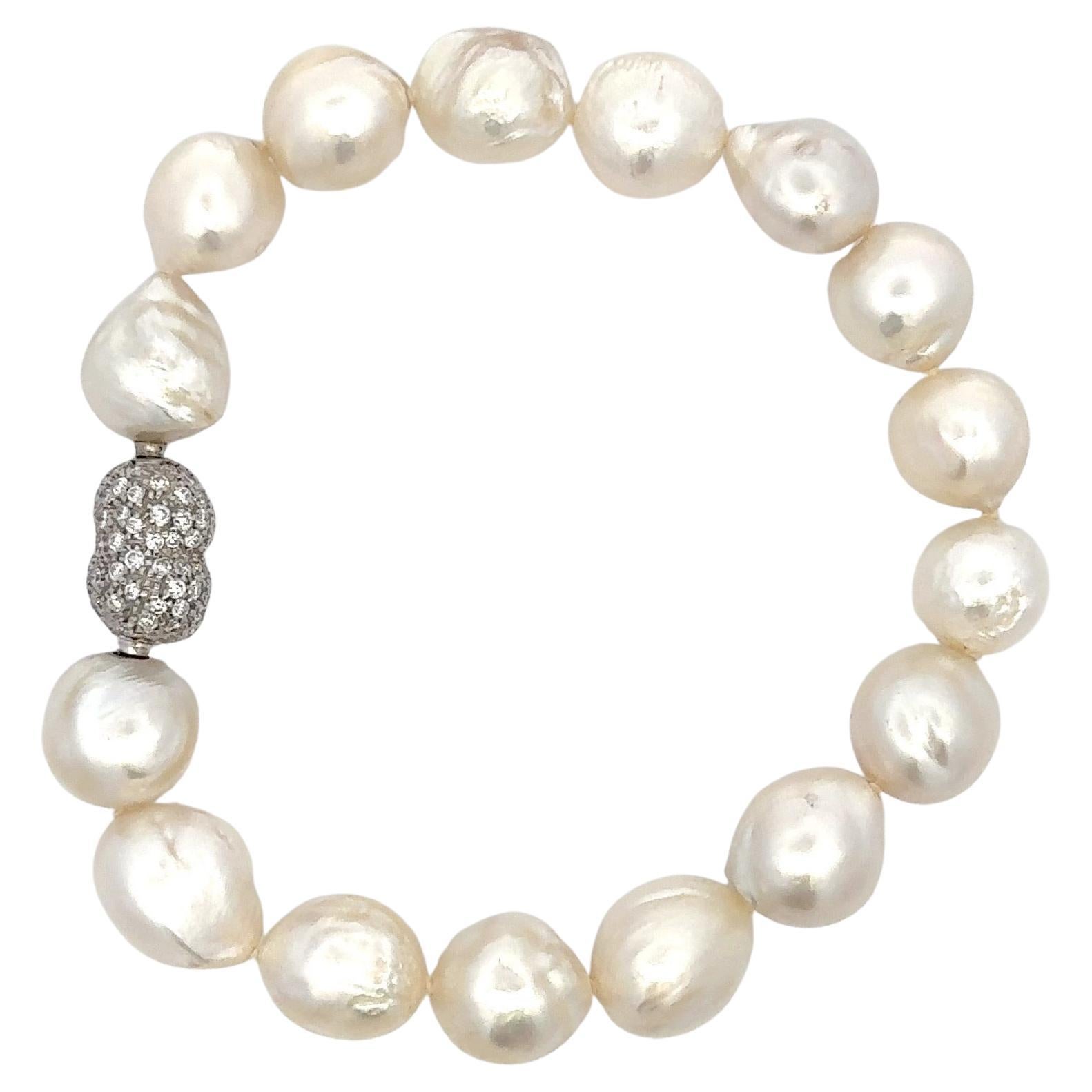 Contemporary Australian South Sea Pearl Diamond Platinum Clasp Bracelet 1.50 Carats For Sale