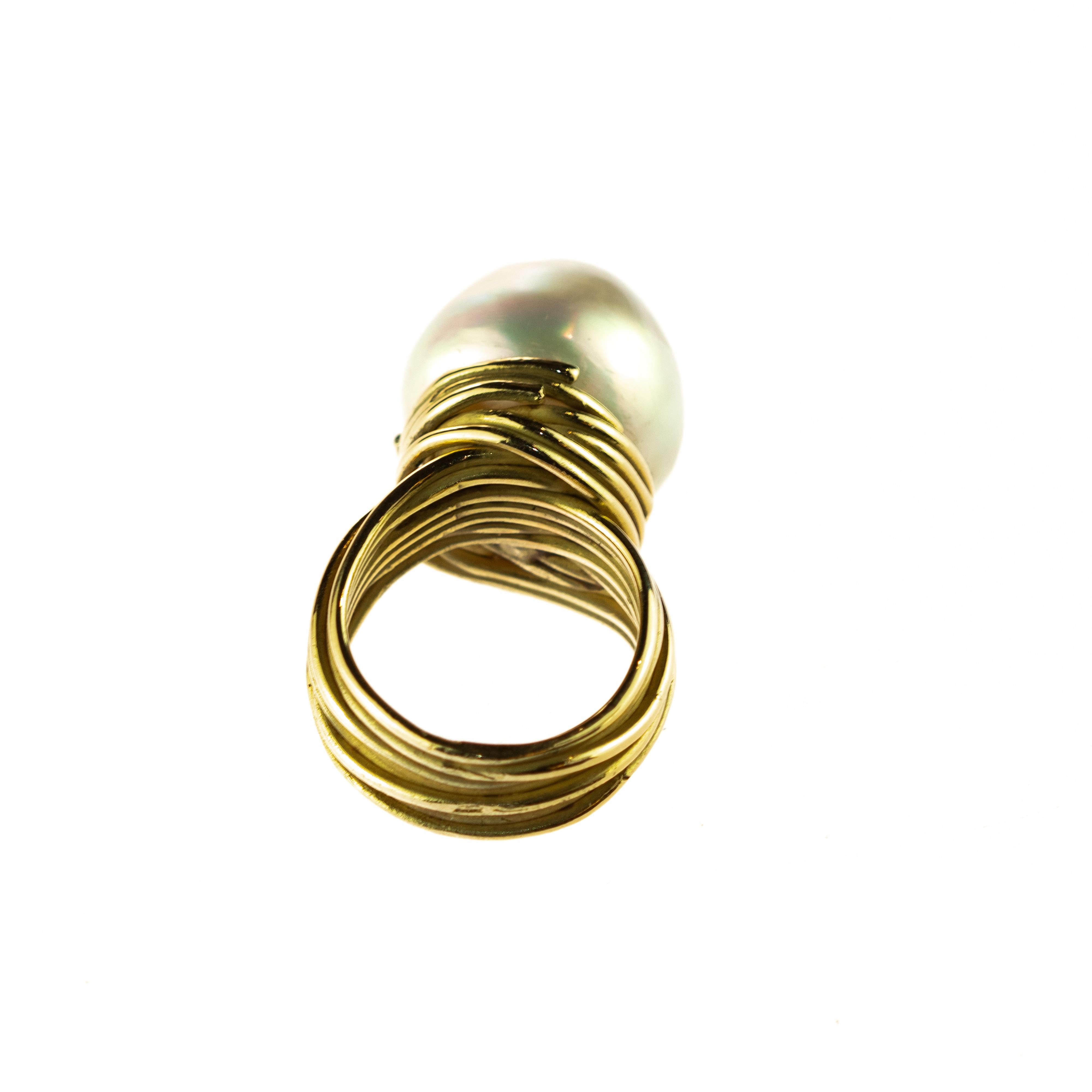 Australian South Sea Pearl Woven 18 Karat Gold Romantic Round Cocktail Ring For Sale 2